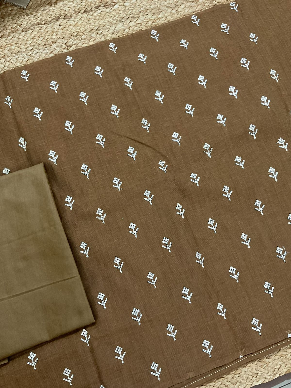 Soft Tissue Slub Cotton Jamdani Weaved Embroidered Suit - Green