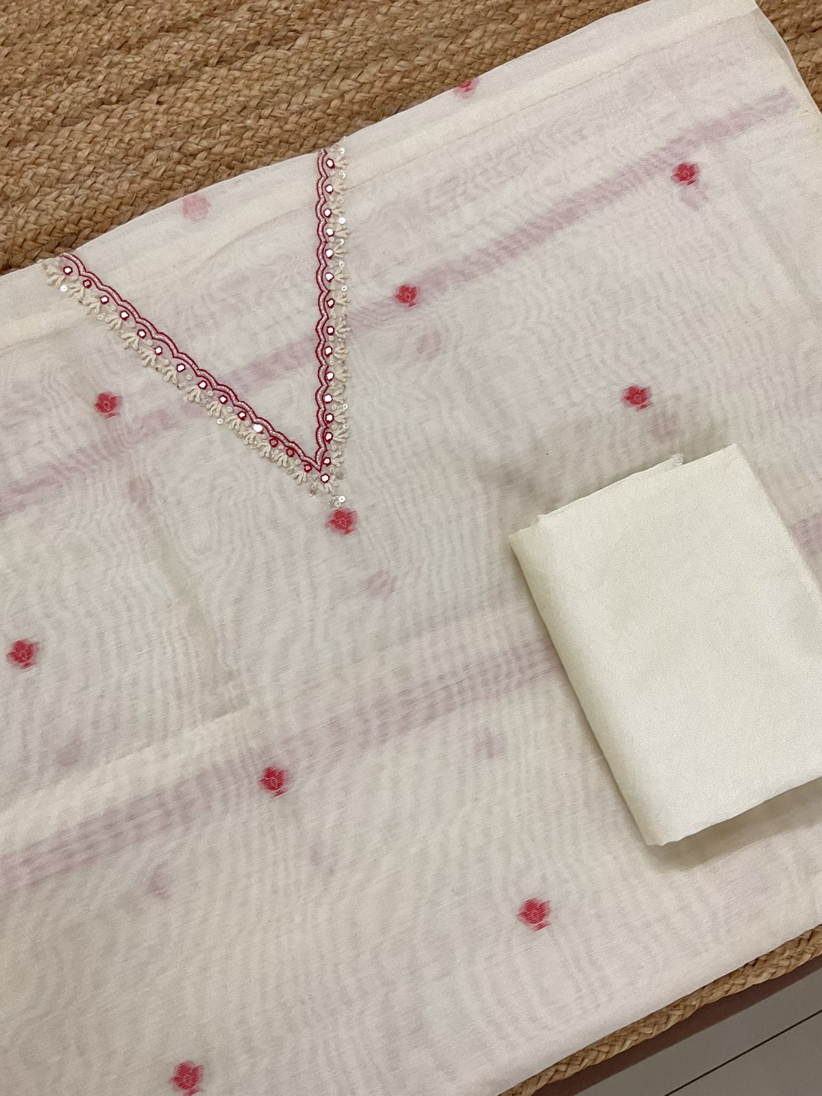 Soft Kora Chanderi Jamdani Weaved Embroidered Suit - Cream