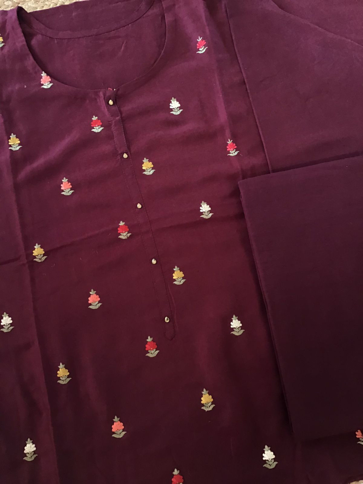 Pure Muslin Silk Embroidered Suit - Maroon