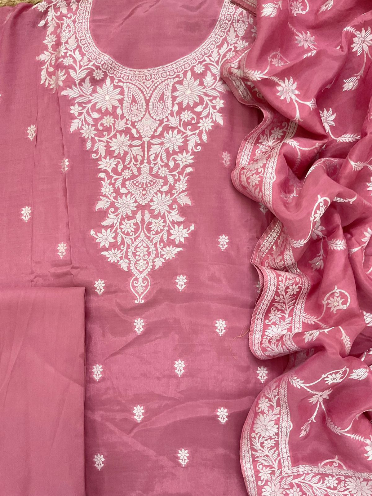 Pure Muslin Silk Banarasi Weaved Suit - Pink