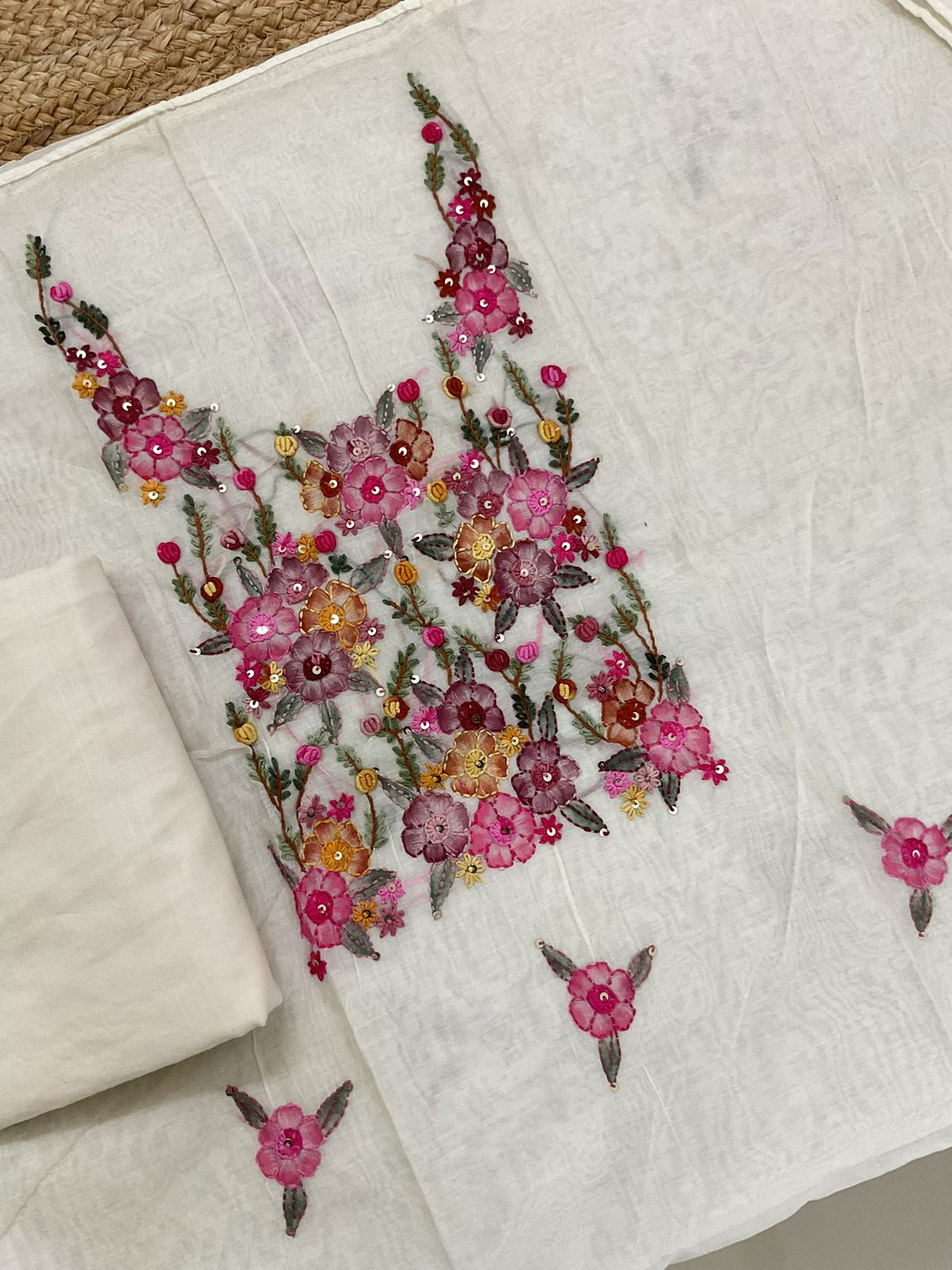 Soft Chanderi Brush Painted Embroidered Suit - Off White