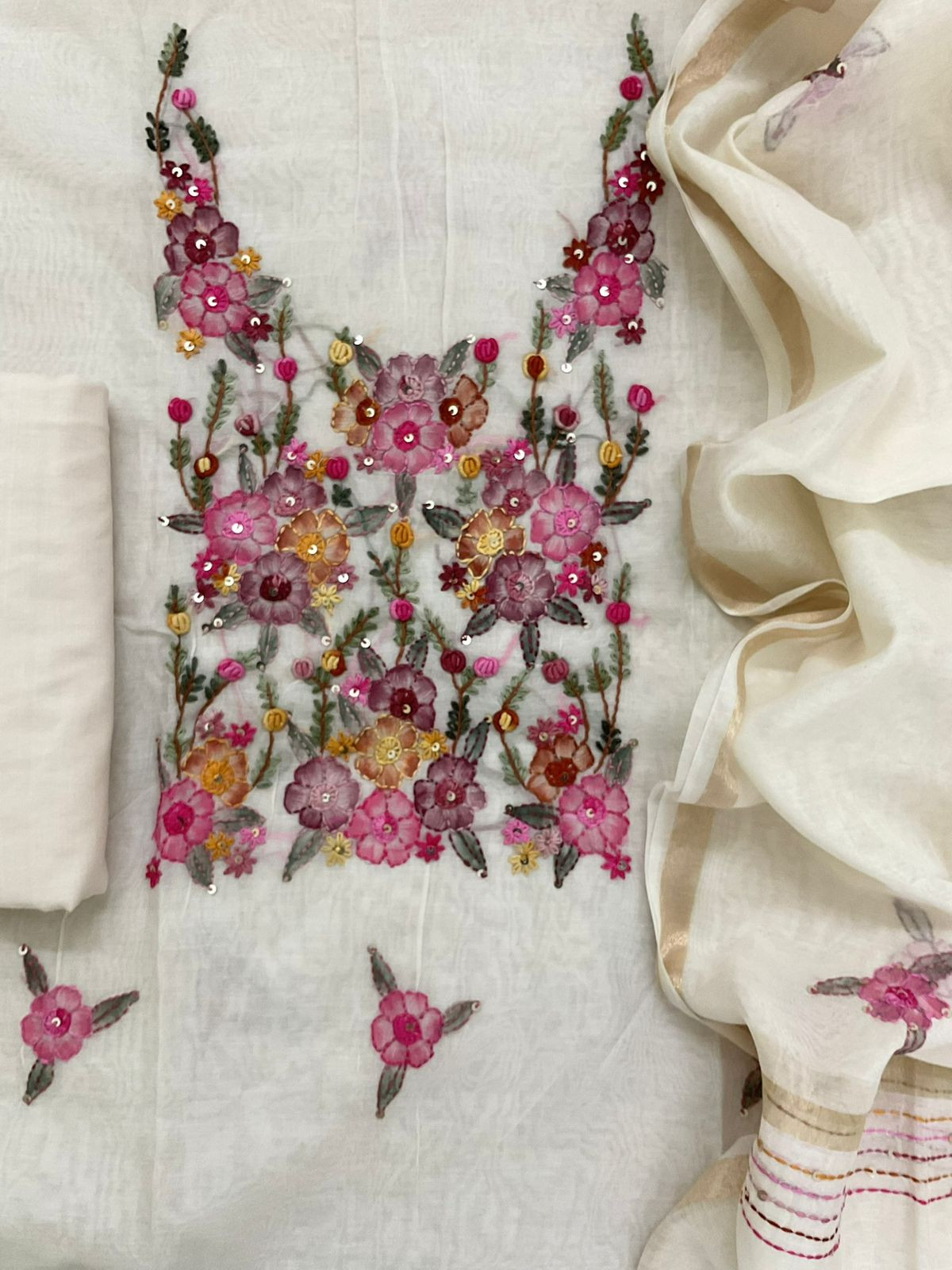 Soft Chanderi Brush Painted Embroidered Suit - Off White