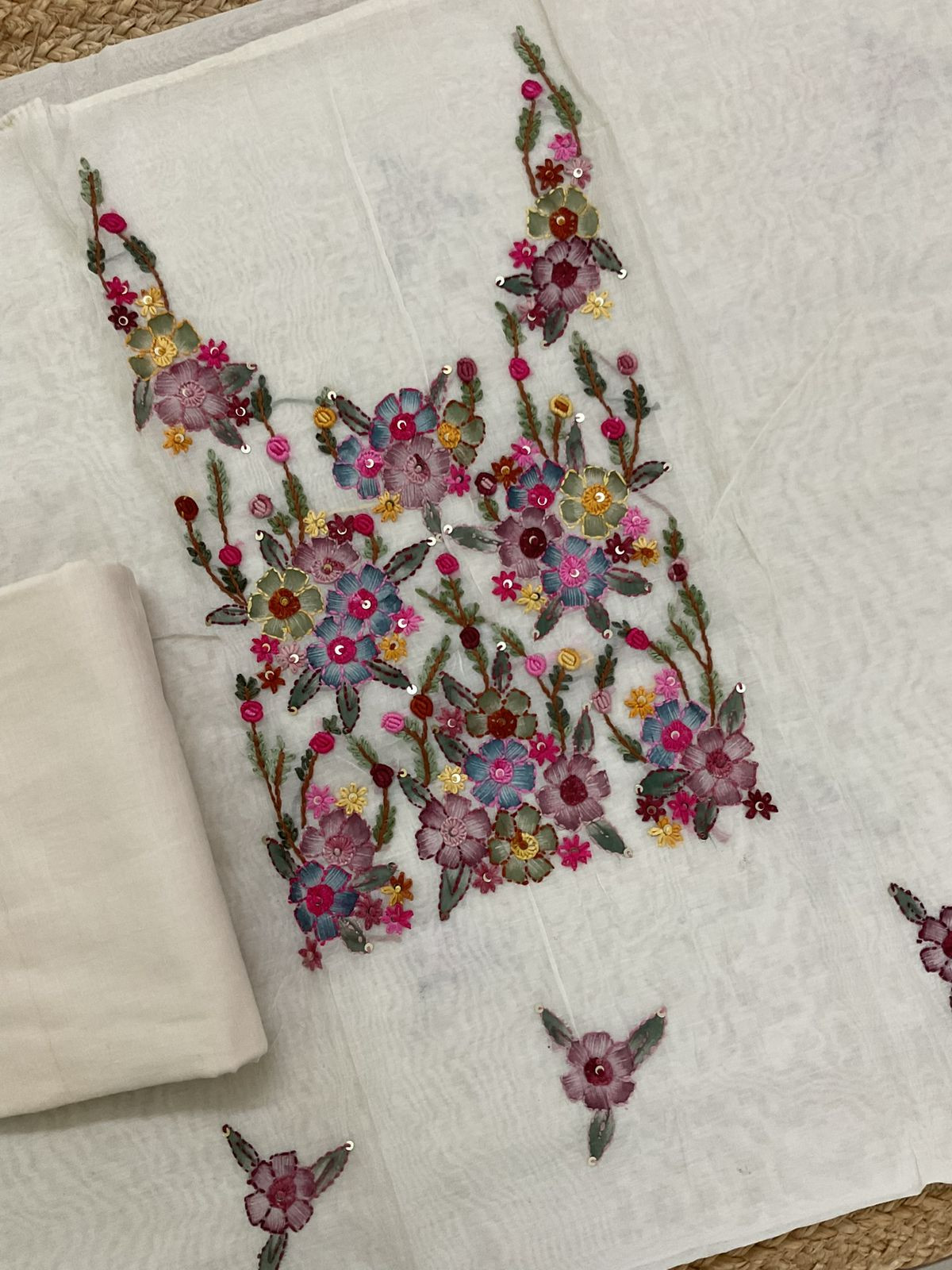 Soft Chanderi Brush Painted Embroidered Suit - Off White