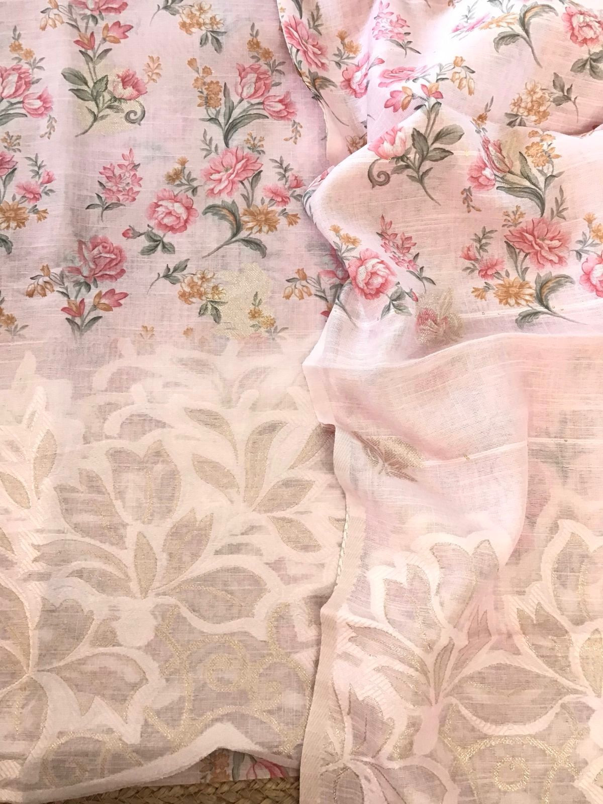 Soft Linen Jute Cotton Printed Jamdani Weaved Suit - Pink