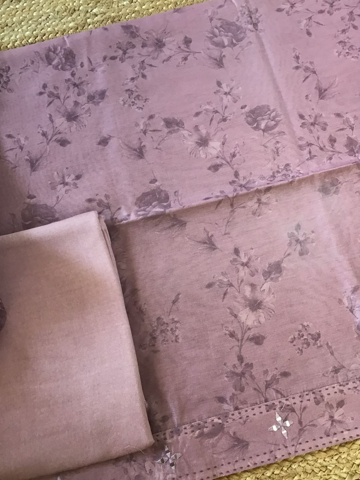 Pure Muslin Printed Embroidered Suit - Onionpink