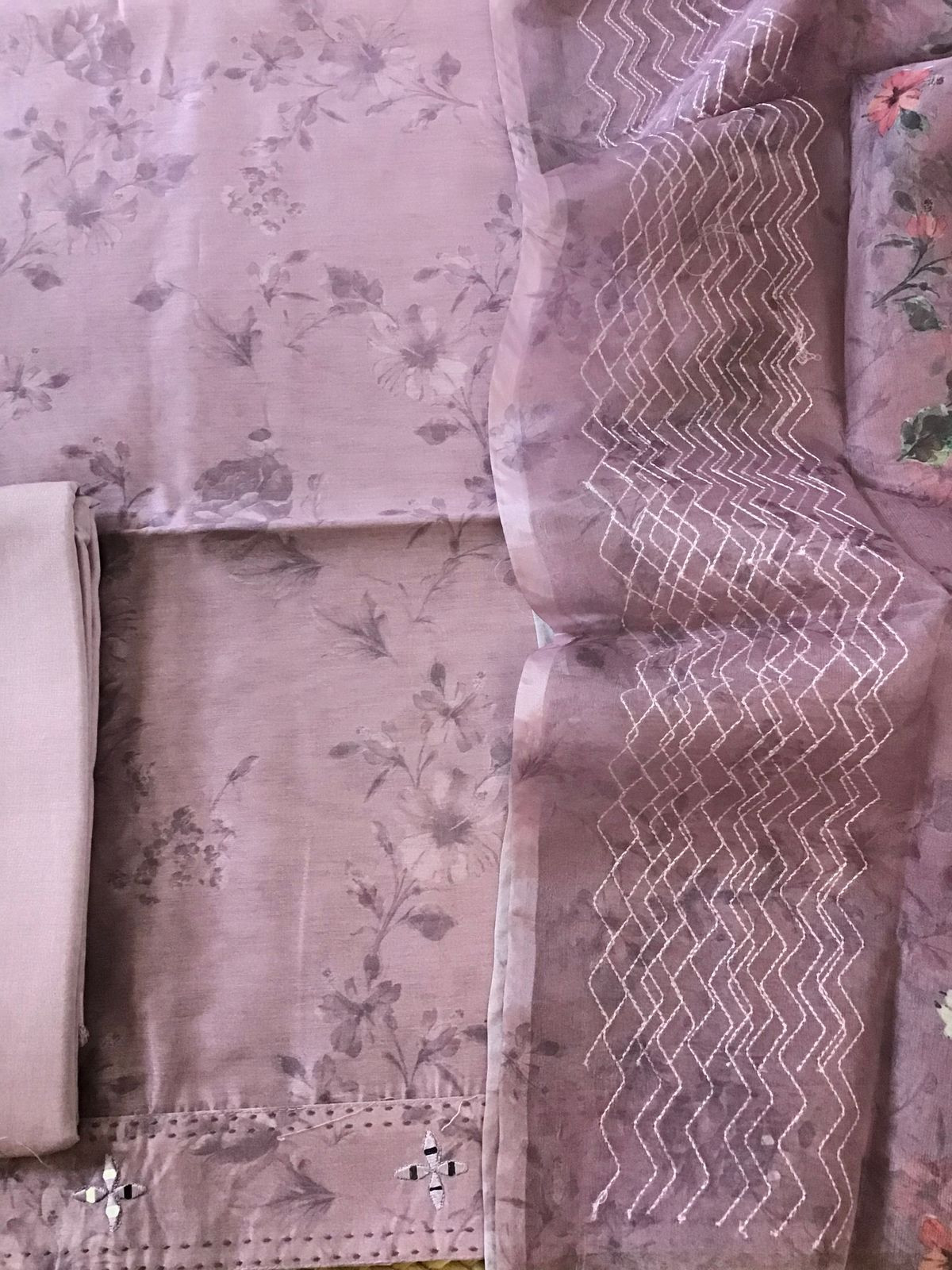 Pure Muslin Printed Embroidered Suit - Onionpink