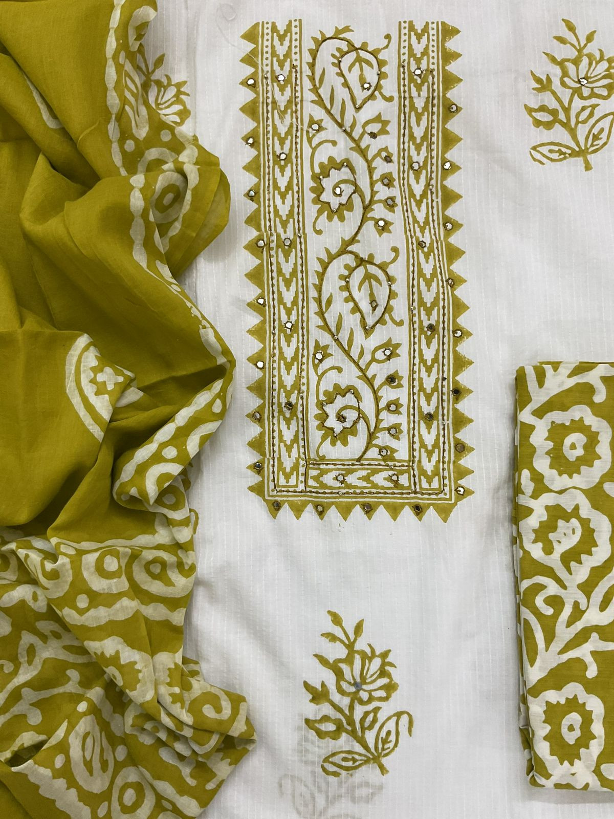 Pure Cotton Self Weaved Prinetd Embroidered Suit - Off White