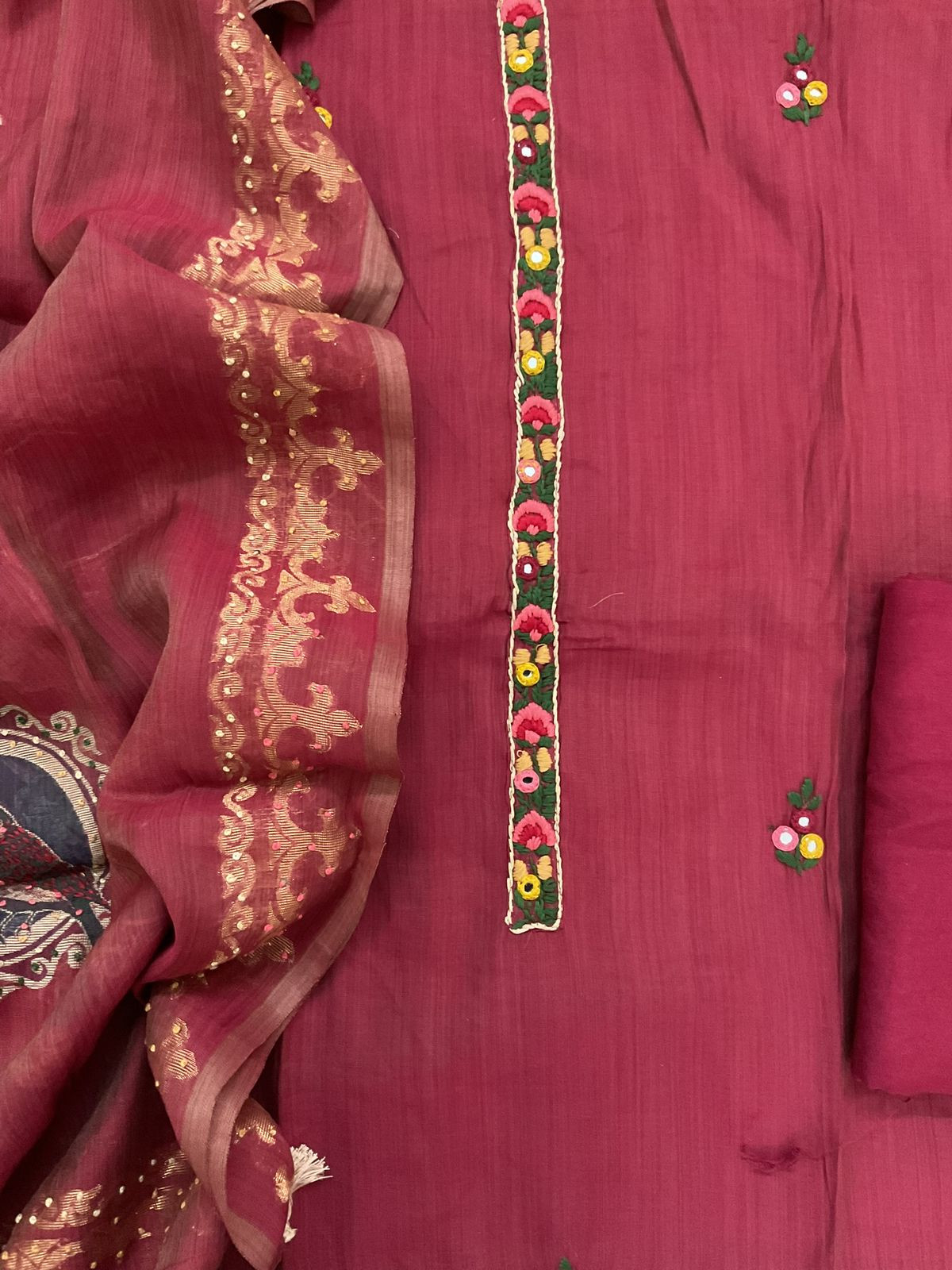 Soft Chanderi Jamdani Weaves Embroidered Suit - Maroon