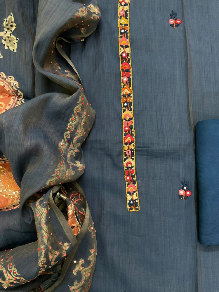 Image of Soft Chanderi Jamdani Weaves Embroidered Suit - Blue