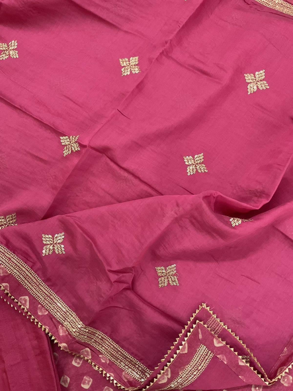 Soft Muslin Printed Embroidered Suit - Pink