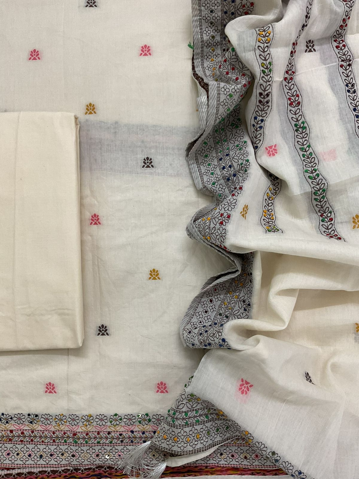 Pure Cotton Jamdani Weaved Embroidered Suit - Off White