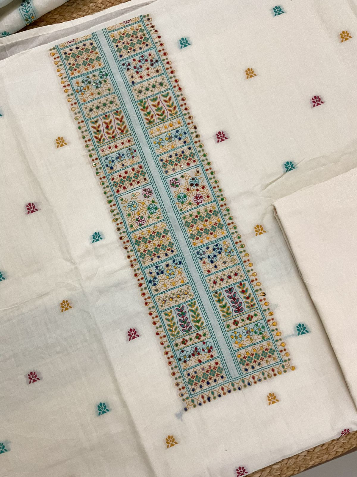 Pure Cotton Jamdani Weaved Embroidered Suit - Off White