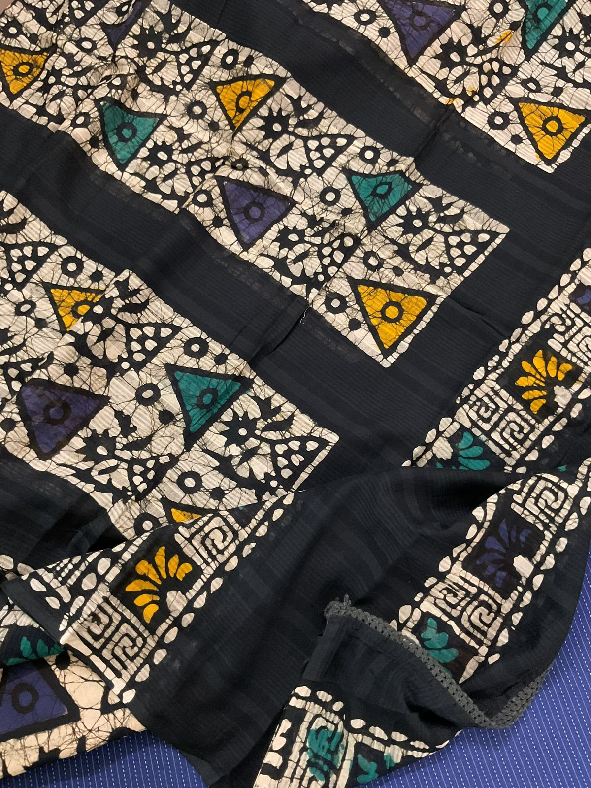 Pure Cotton Self Embroidered Printed Suit - Blue