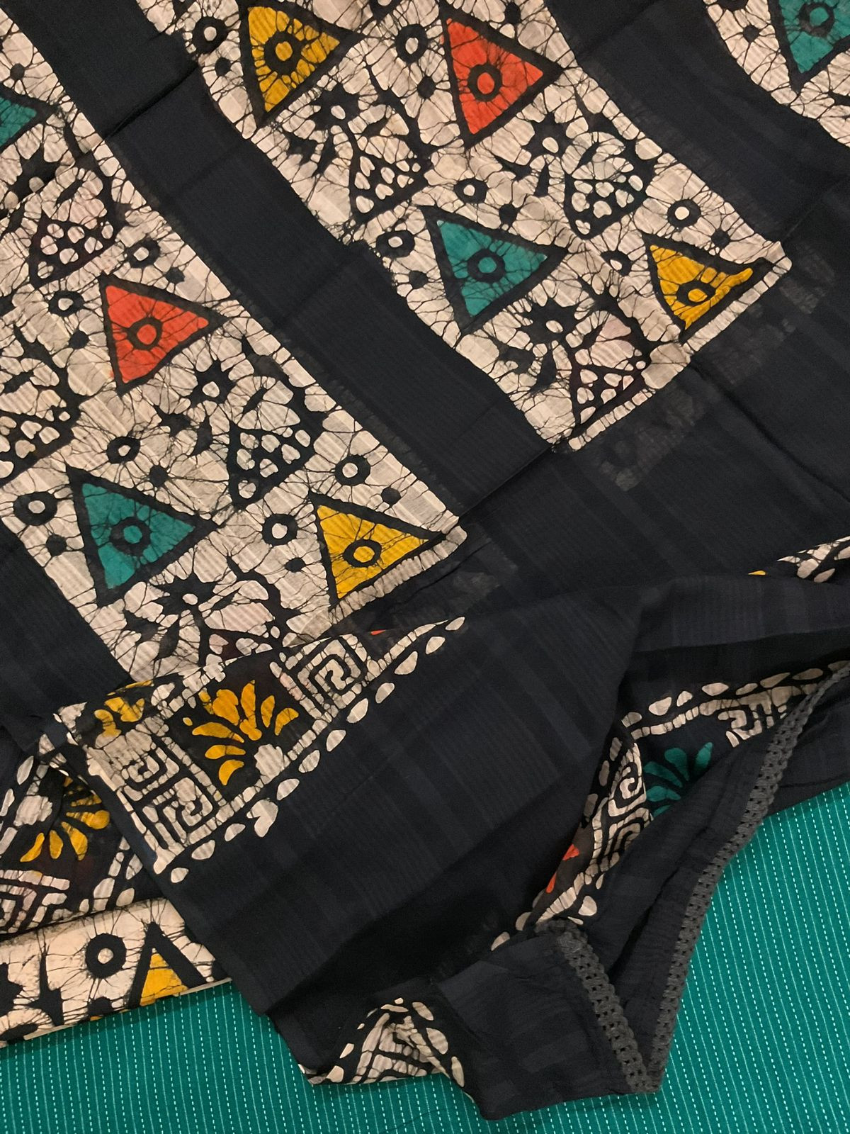 Pure Cotton Self Embroidered Printed Suit - Green