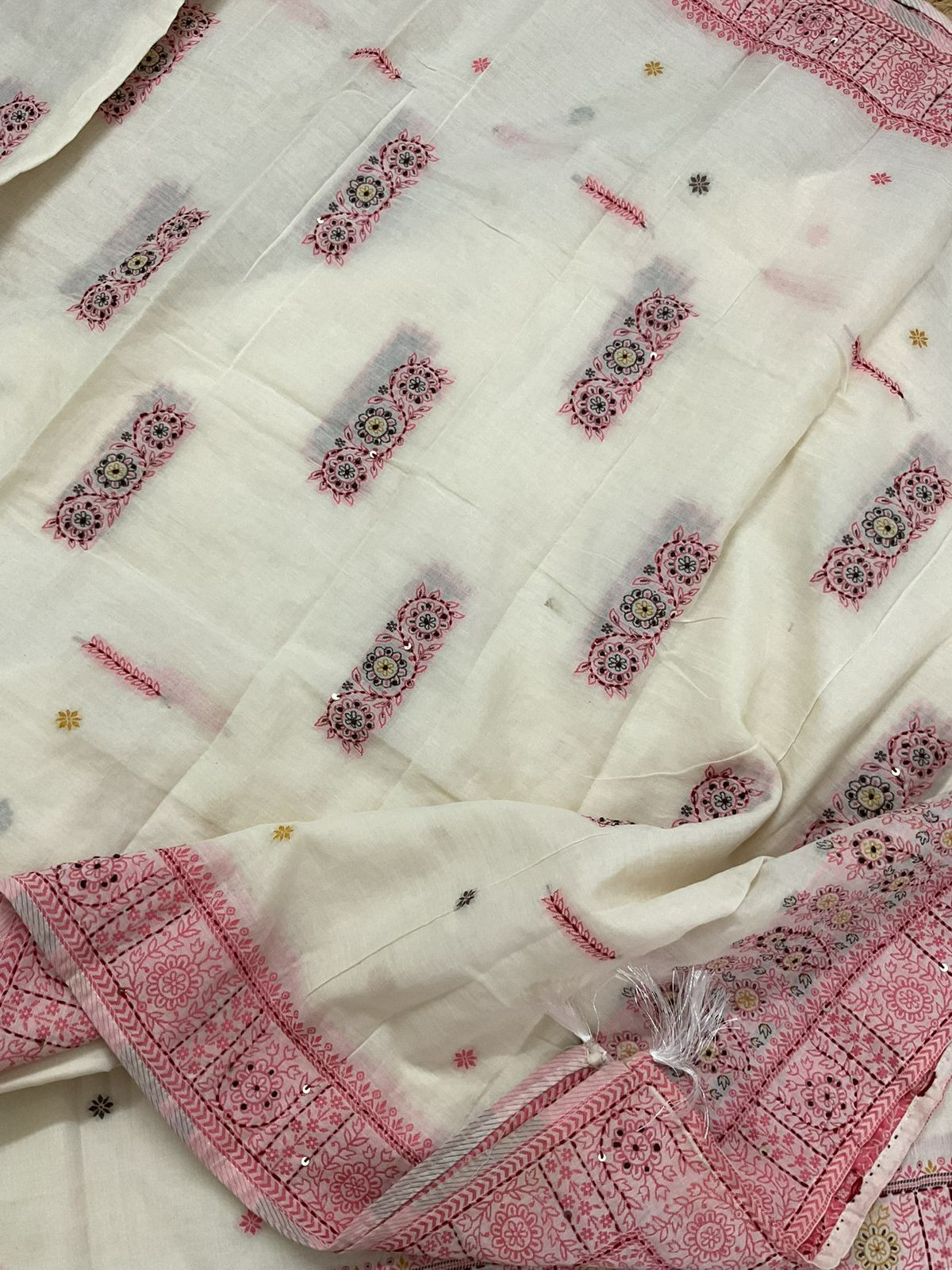 Pure Cotton Jamdani Weaved Embroidered Suit - Off White