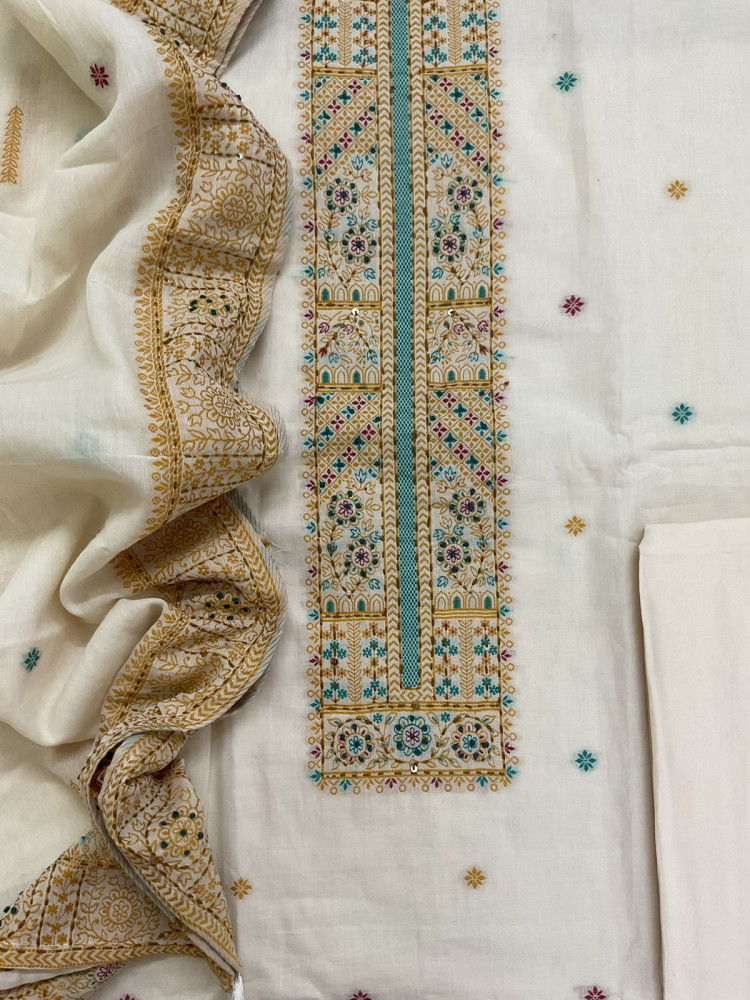 Image of Pure Cotton Jamdani Weaved Embroidered Suit - Off White