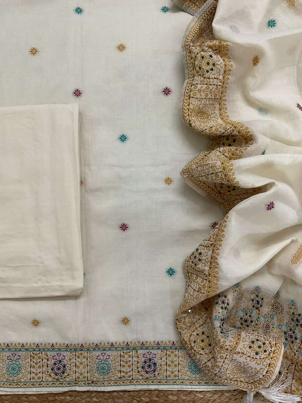 Pure Cotton Jamdani Weaved Embroidered Suit - Off White