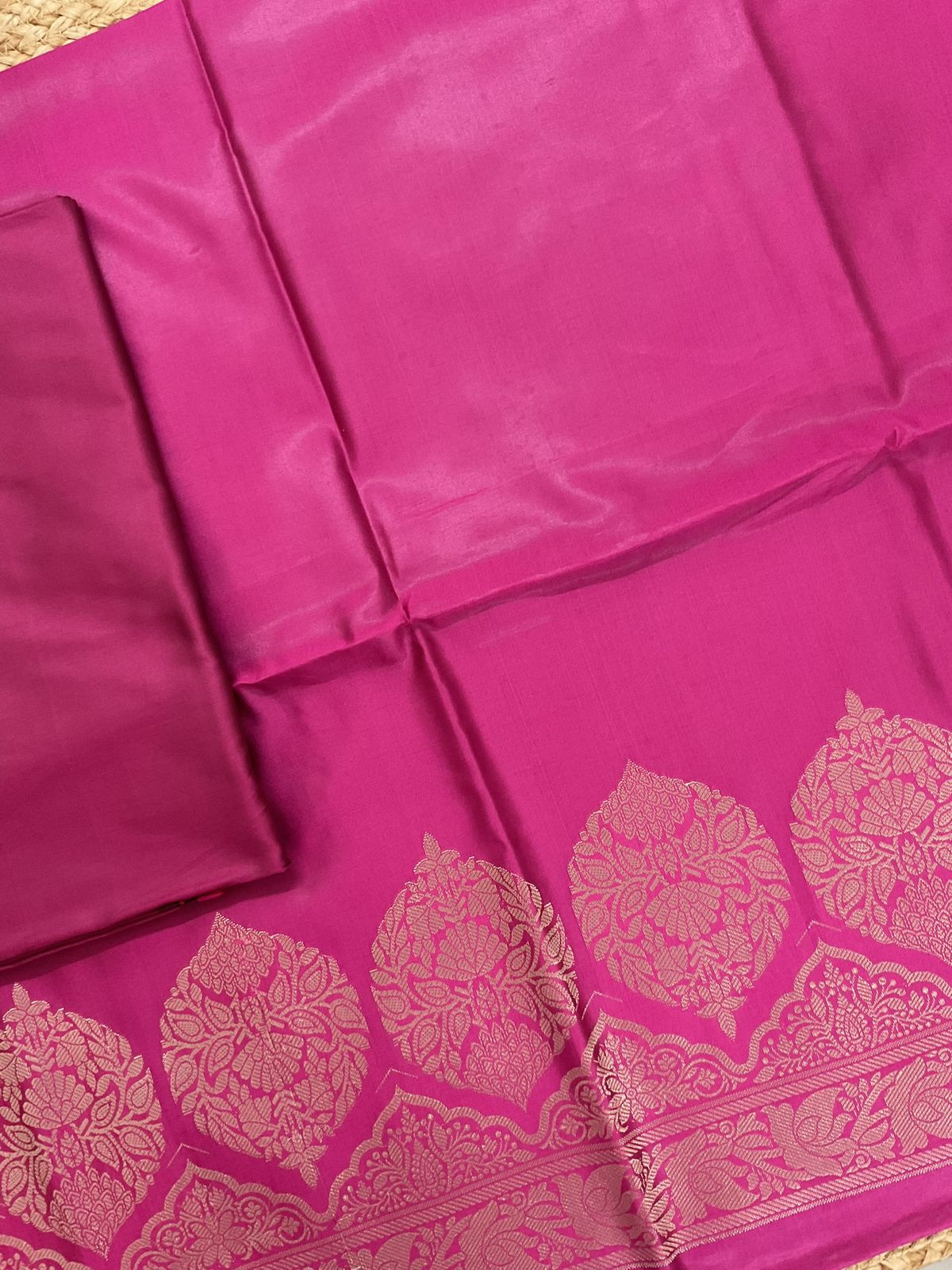 Soft Silk Banarasi Weaved Suit - Pink