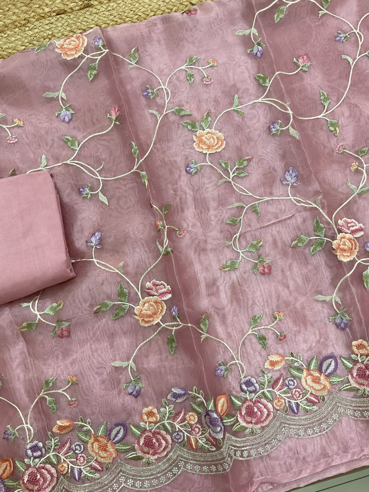 Soft Tissue Shimmer Silk Embroidered Suit - Onion Pink