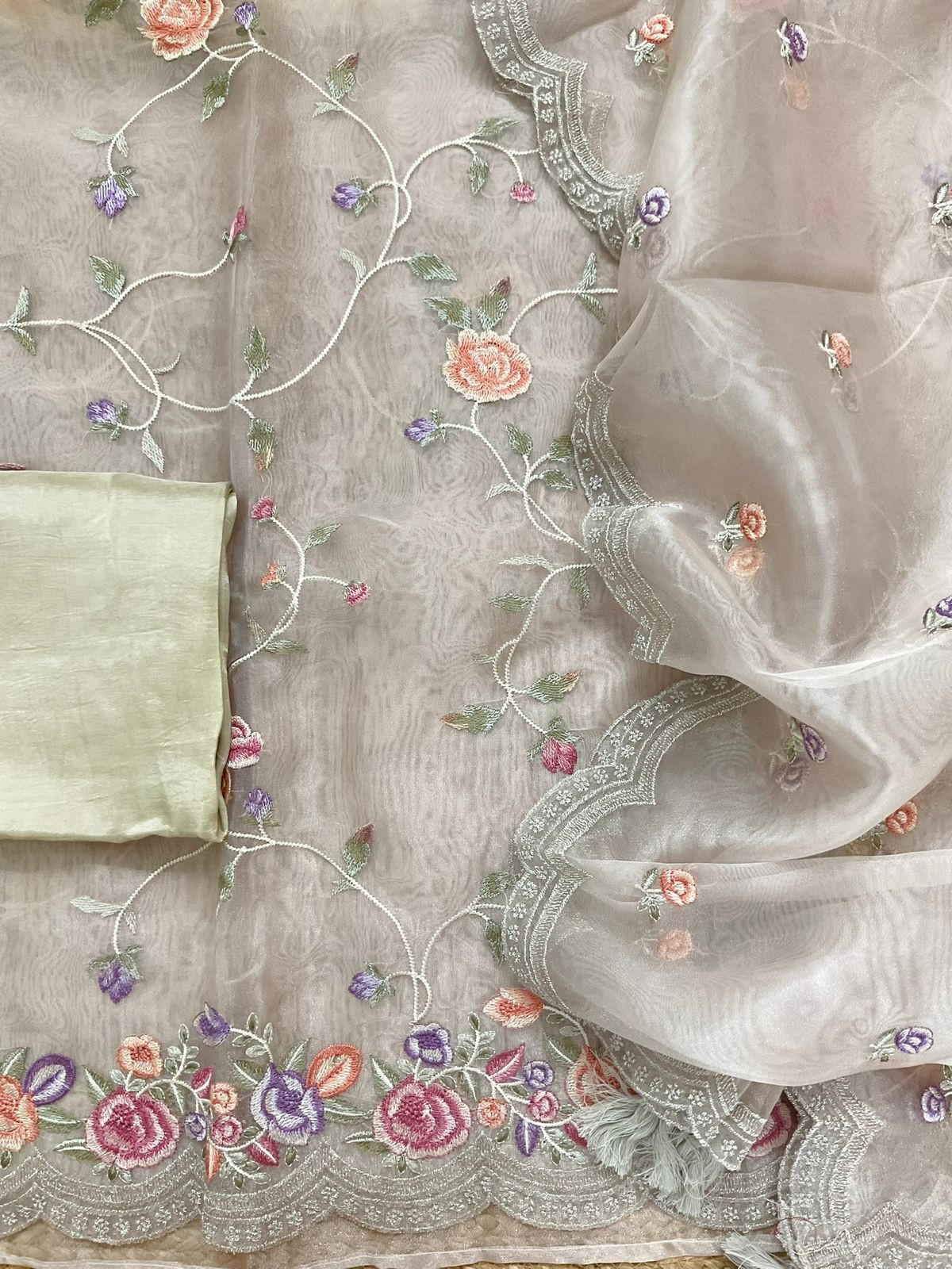 Soft Tissue Shimmer Silk Embroidered Suit - Cream