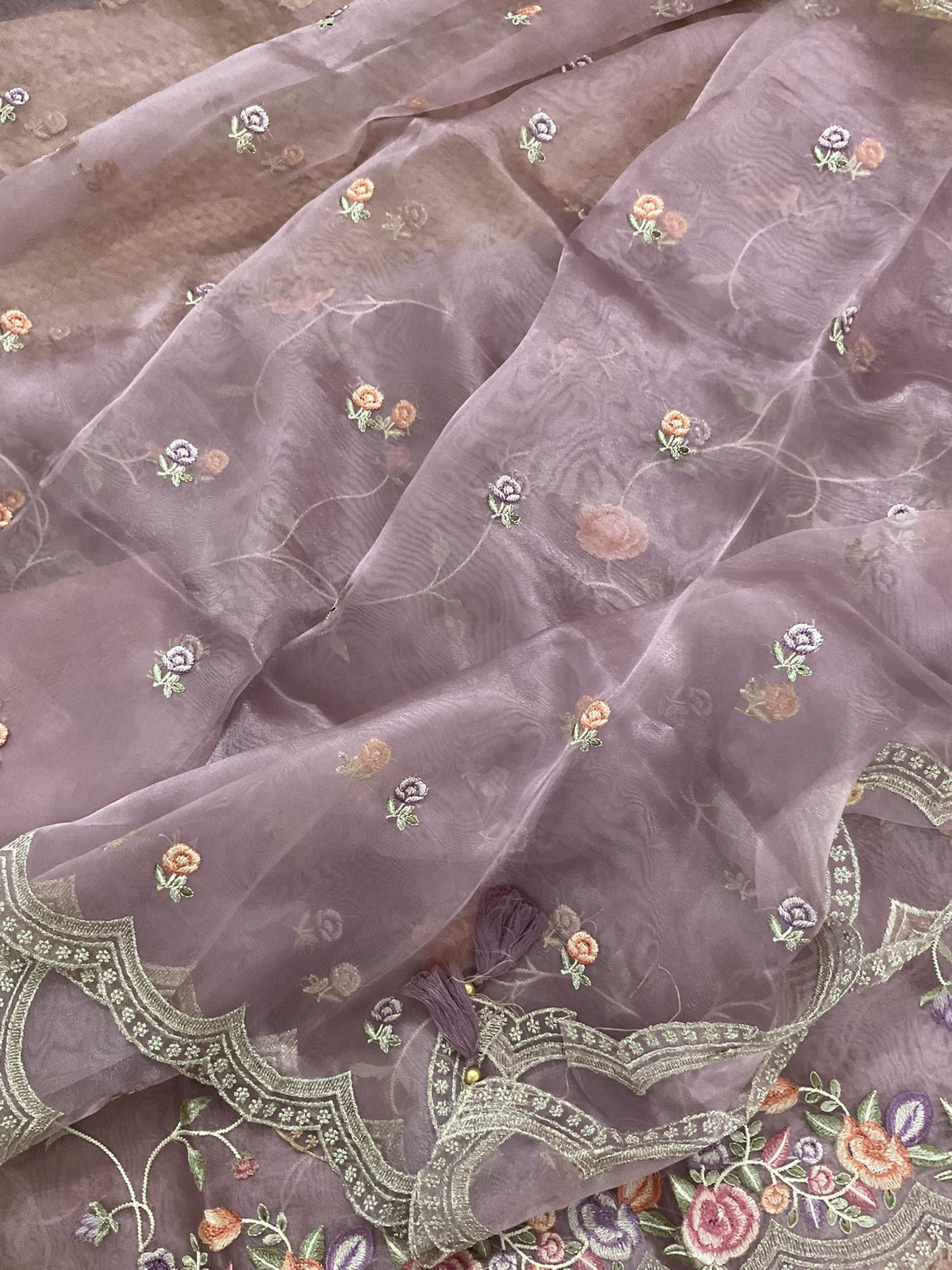 Soft Tissue Shimmer Silk Embroidered Suit - Mauve