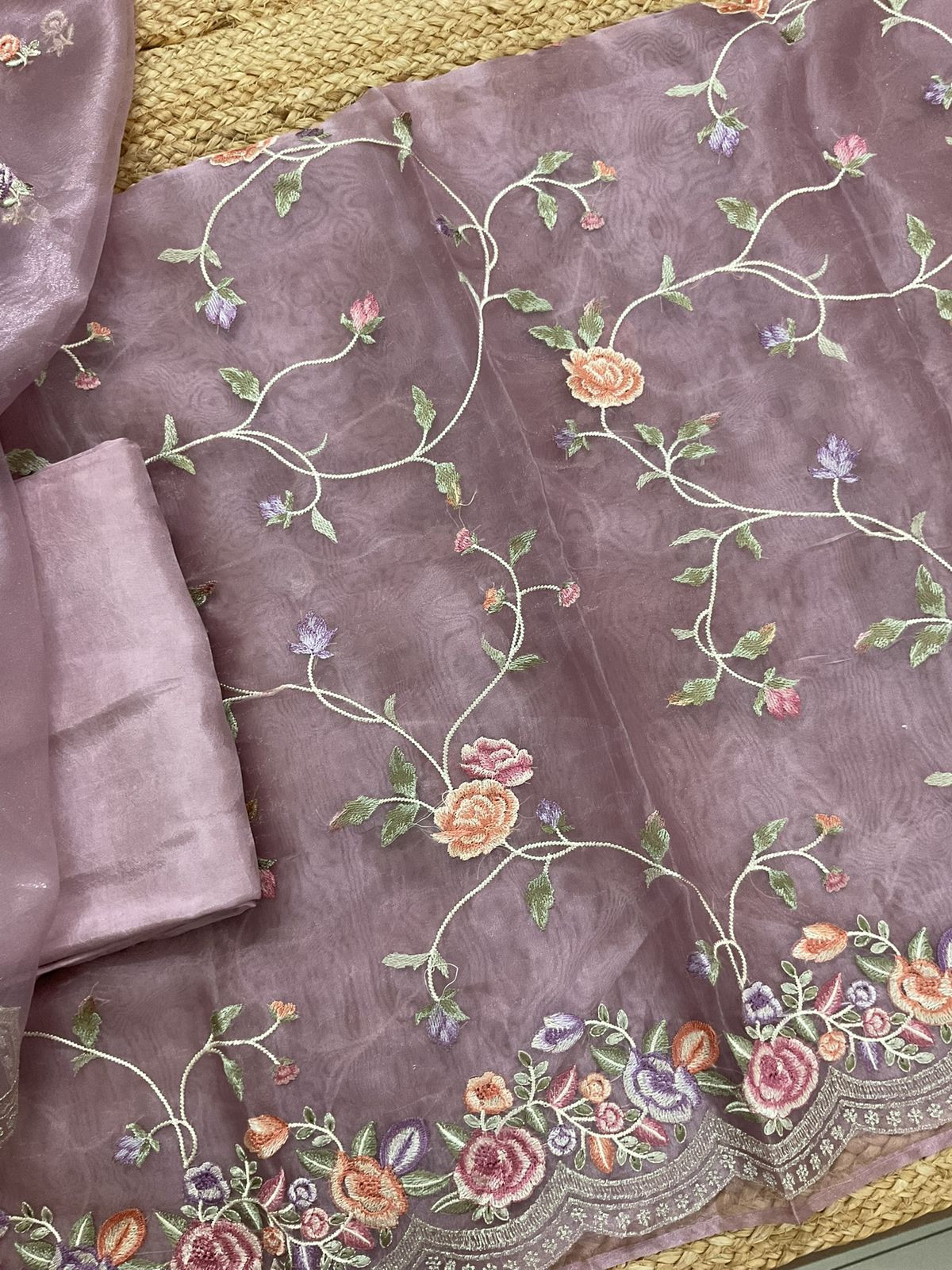 Soft Tissue Shimmer Silk Embroidered Suit - Mauve