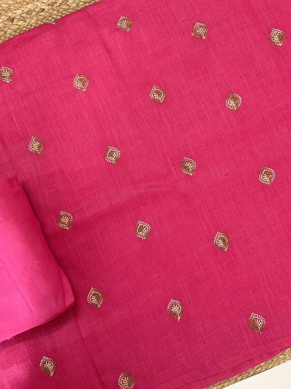 Soft Linen Jute Cotton Printed Embroidered Suit - Pink