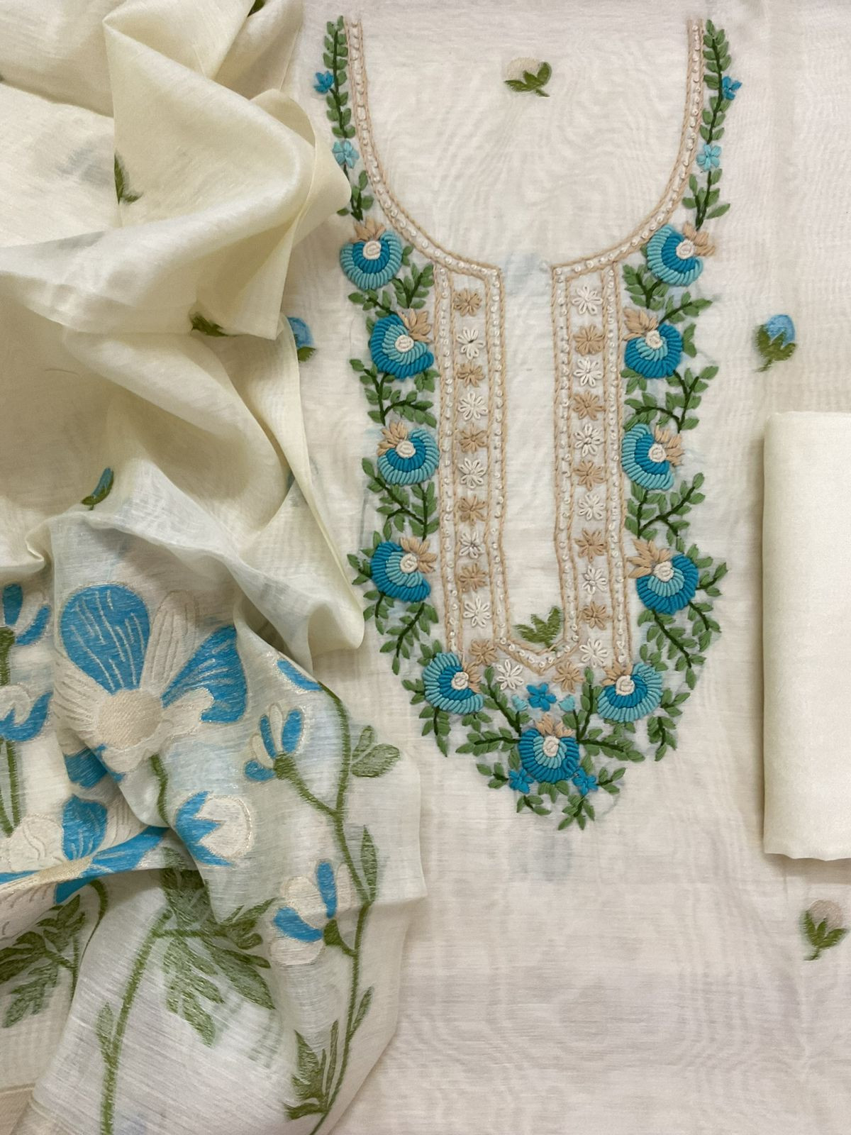 Soft Chanderi Jamdani Weaved Embroidered Suit - Cream