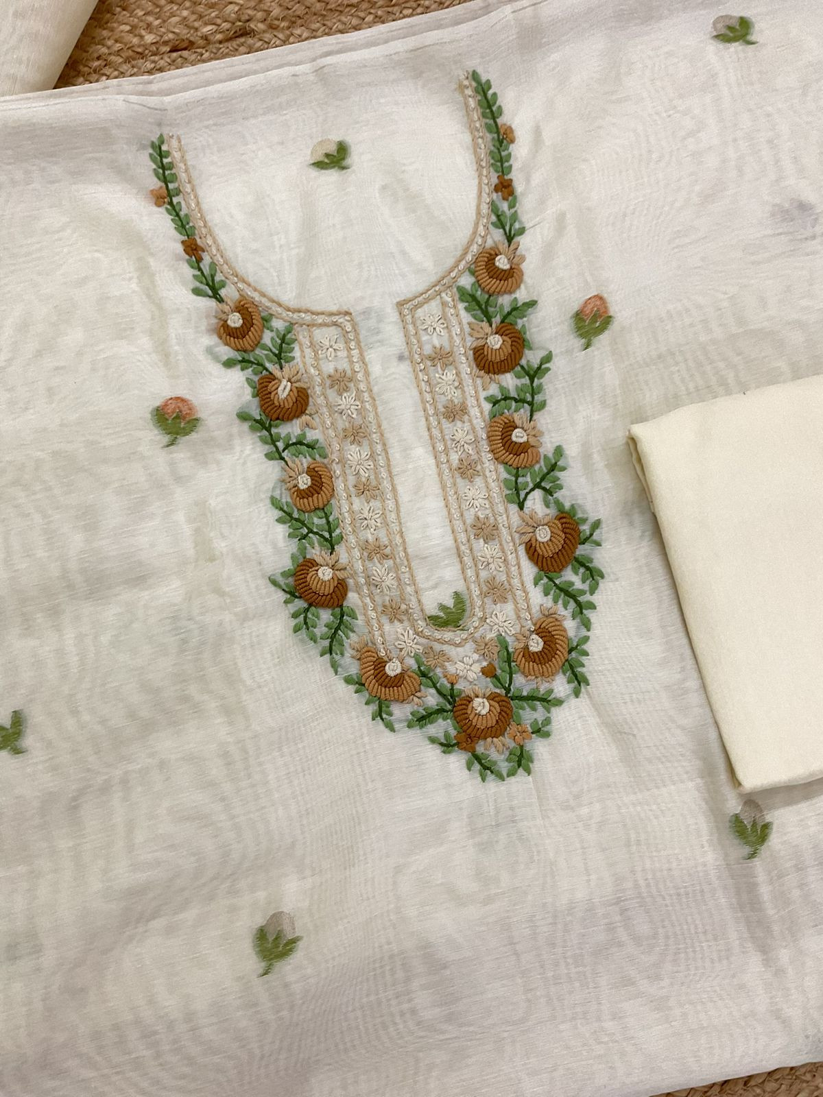 Soft Chanderi Jamdani Weaved Embroidered Suit - Cream