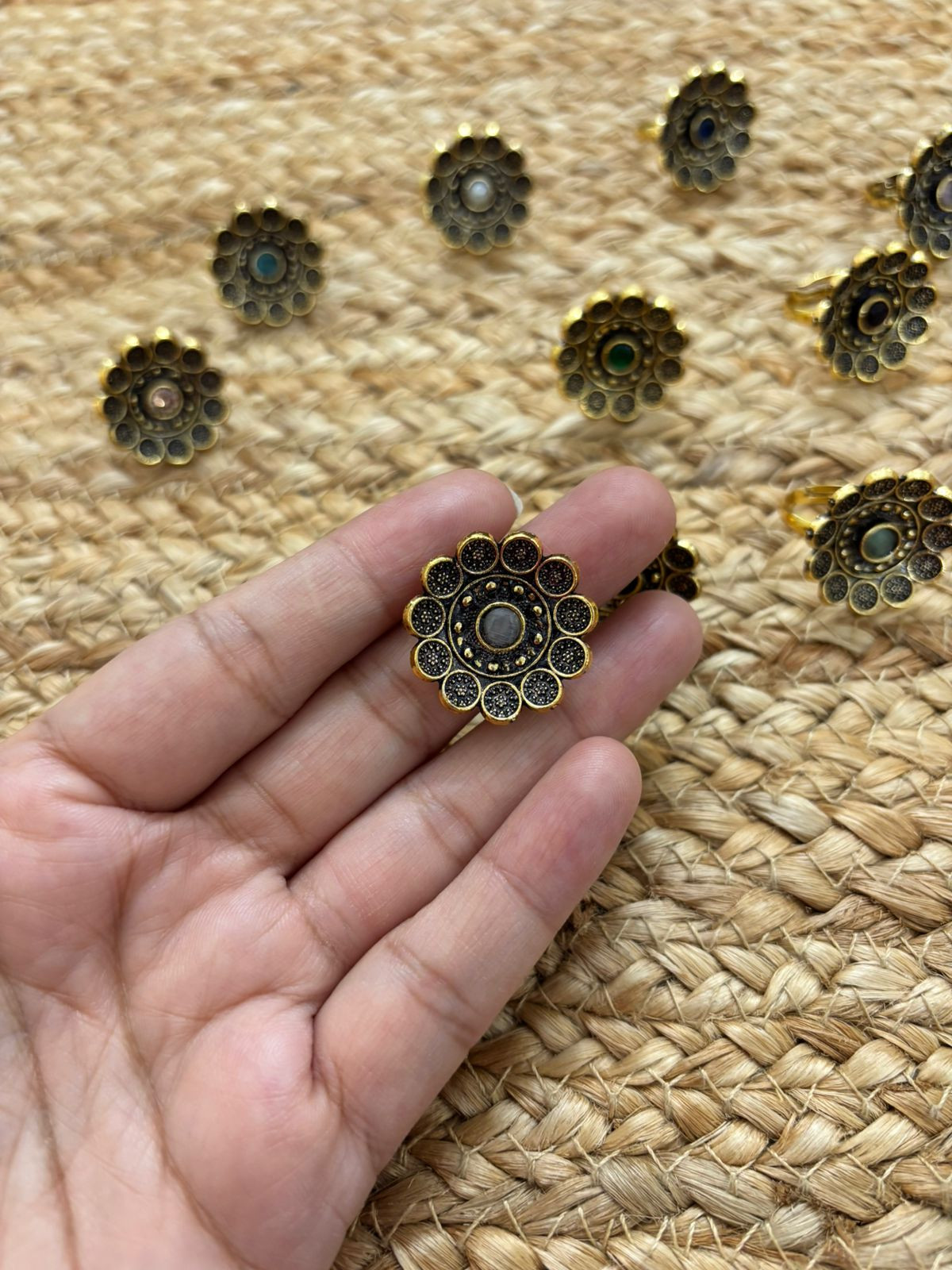 Metallic Oxidised Adjustable Gold Finger Ring - Green