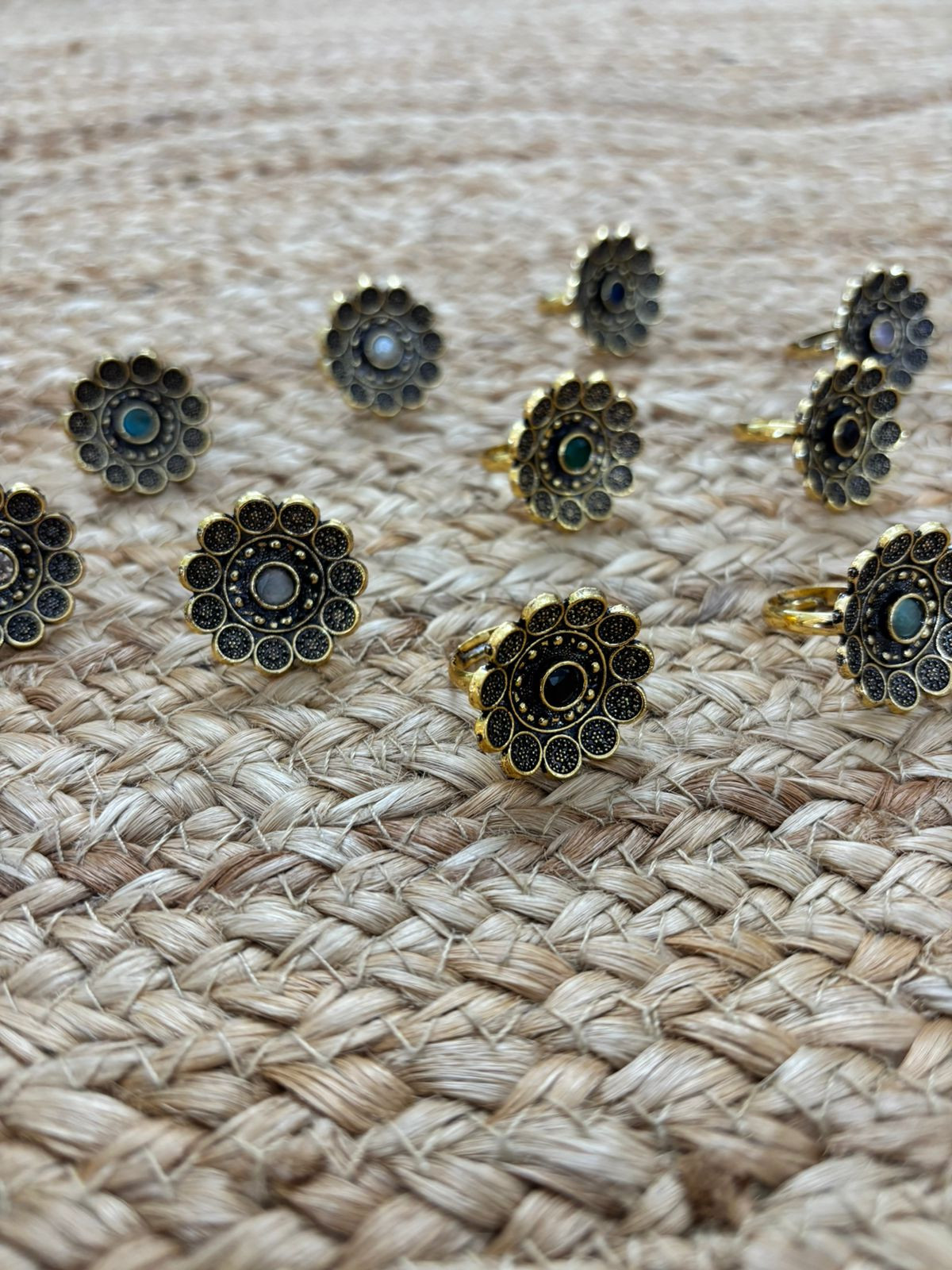 Metallic Oxidised Adjustable Gold Finger Ring - Blue