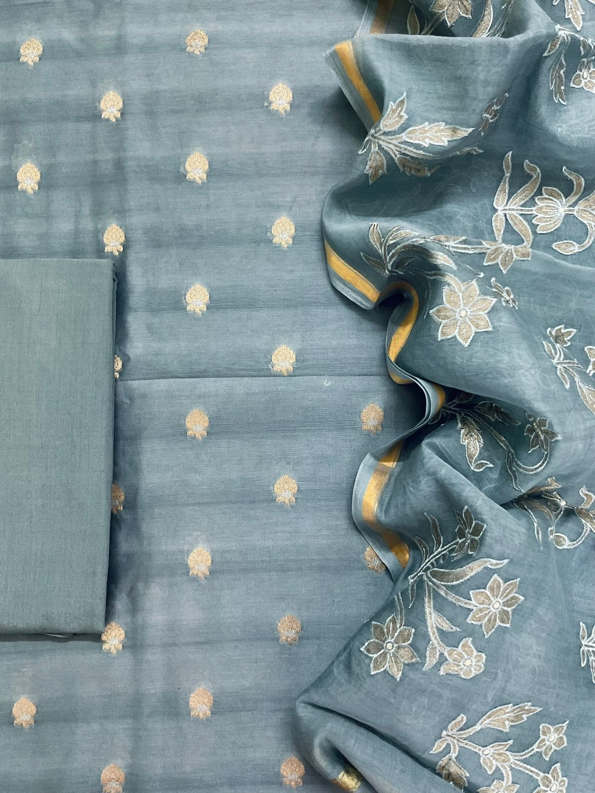 Pure Mul Chanderi Banarasi Weaved Embroidered Suit - Grey