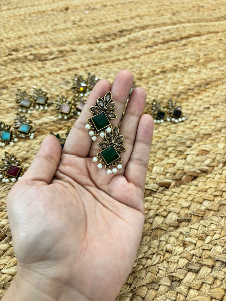 Image of Metallic Oxidised Gold Earrings - Green