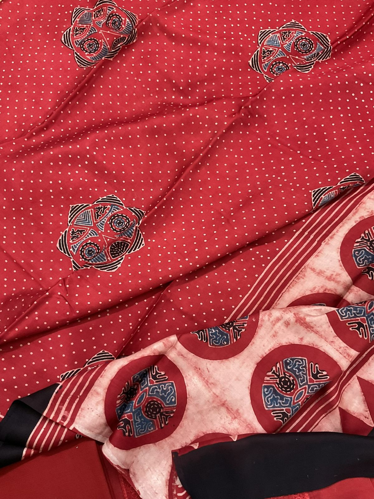 Pure Muslin Printed Embroidered Suit - Red