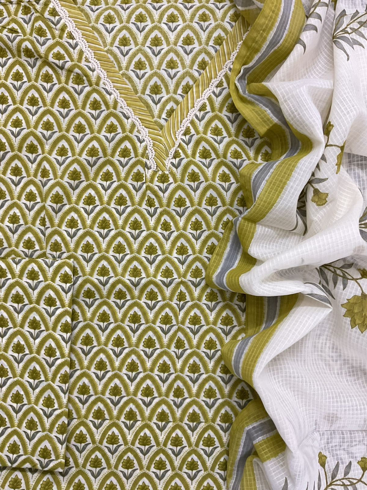 Pure Cotton Printed Embroidered Suit - Green