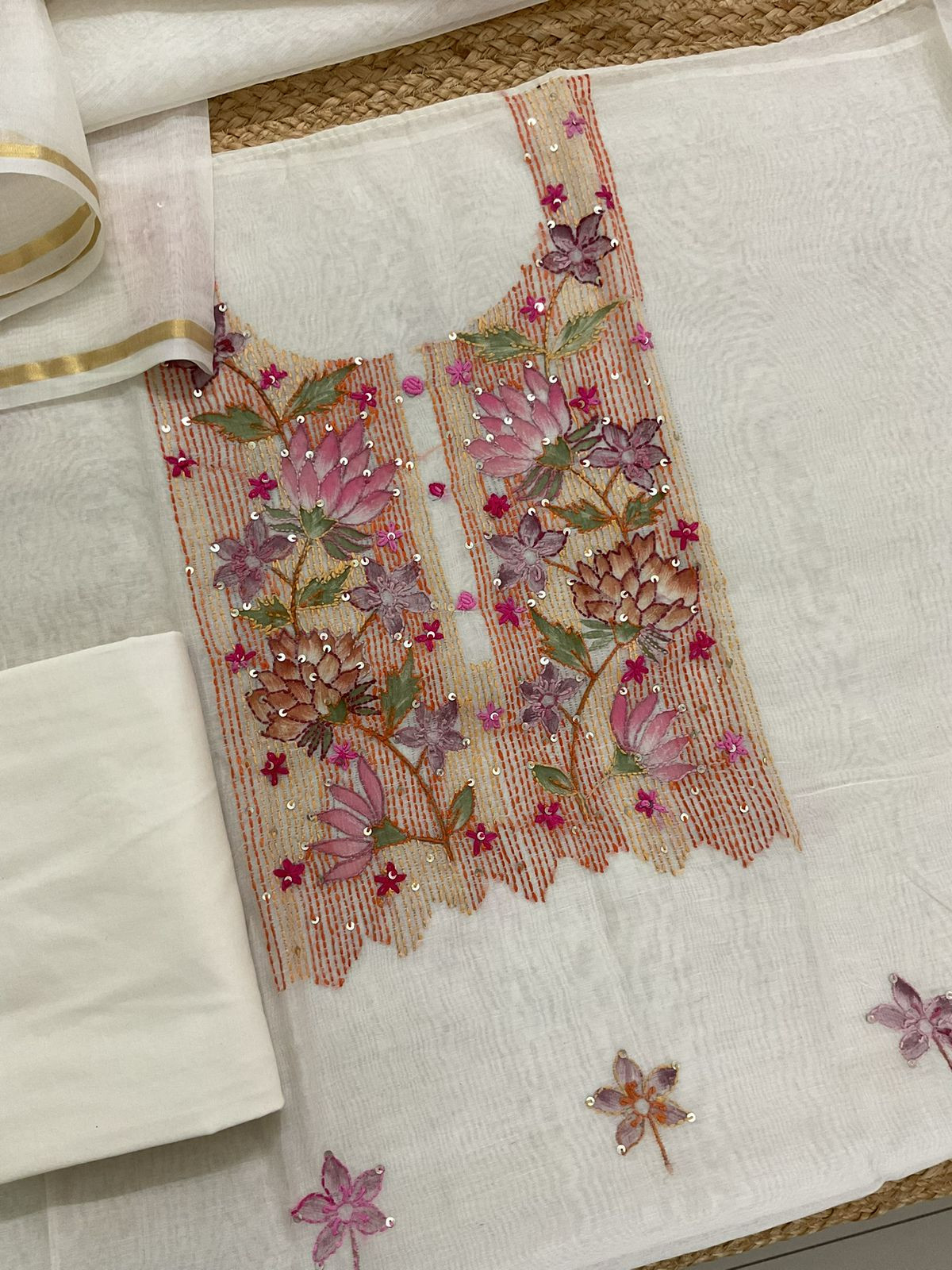 Soft Chanderi Brush Painted Embroidered Suit - Off White