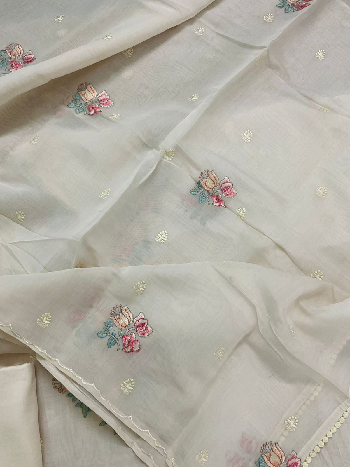 Pure Muslin Embroidered Suit - Cream