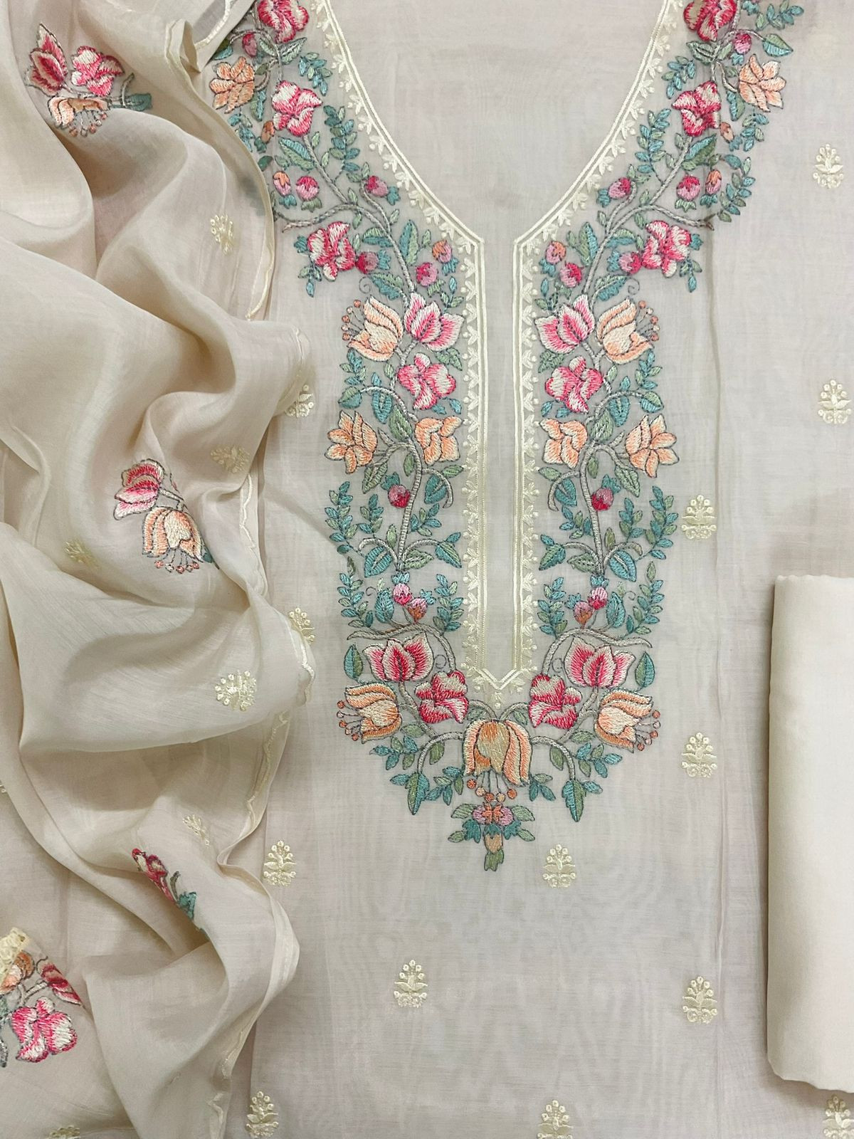 Pure Muslin Embroidered Suit - Cream
