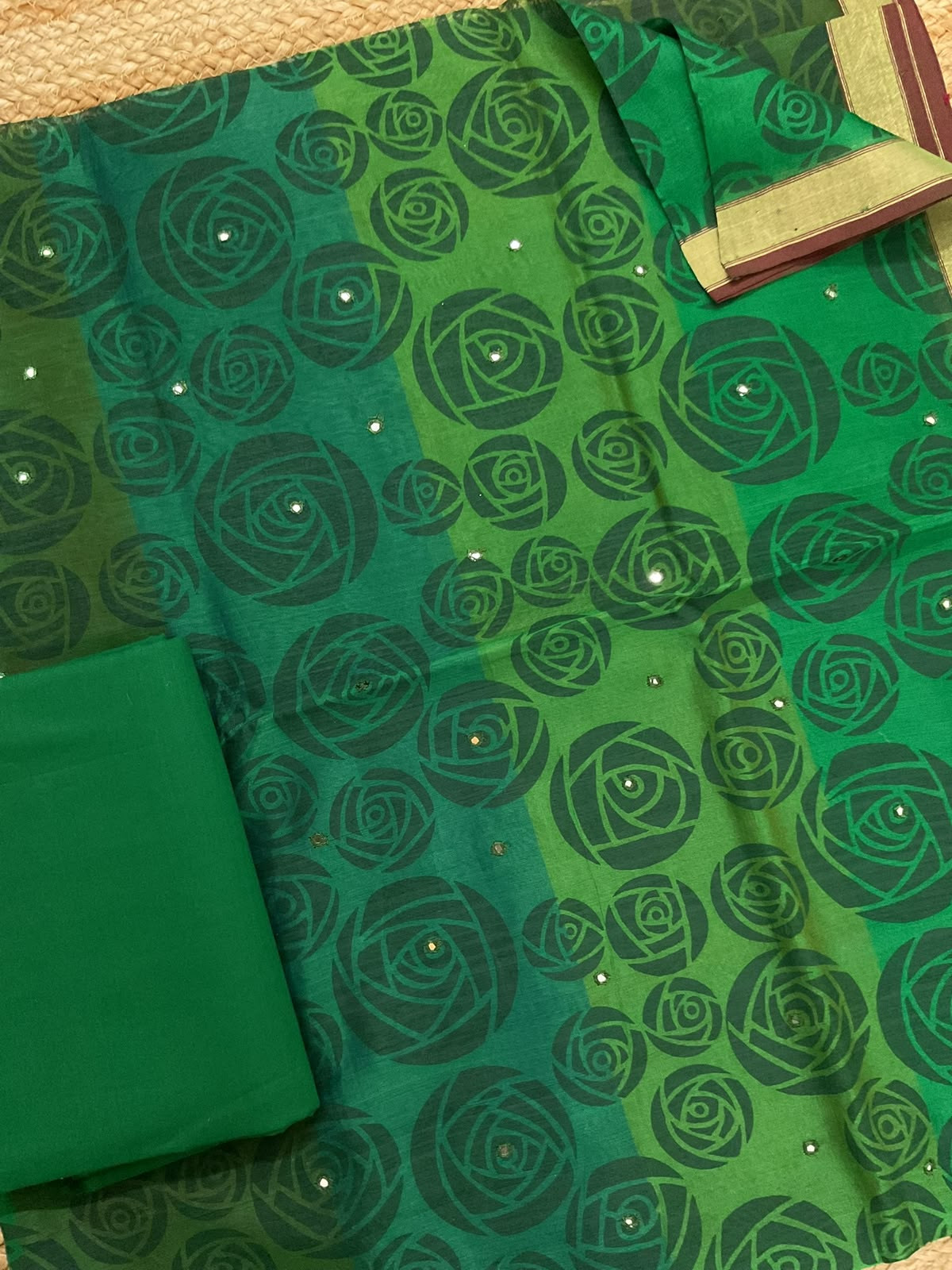 Pure Maheshwari Self Weaved Embroidered Suit - Green