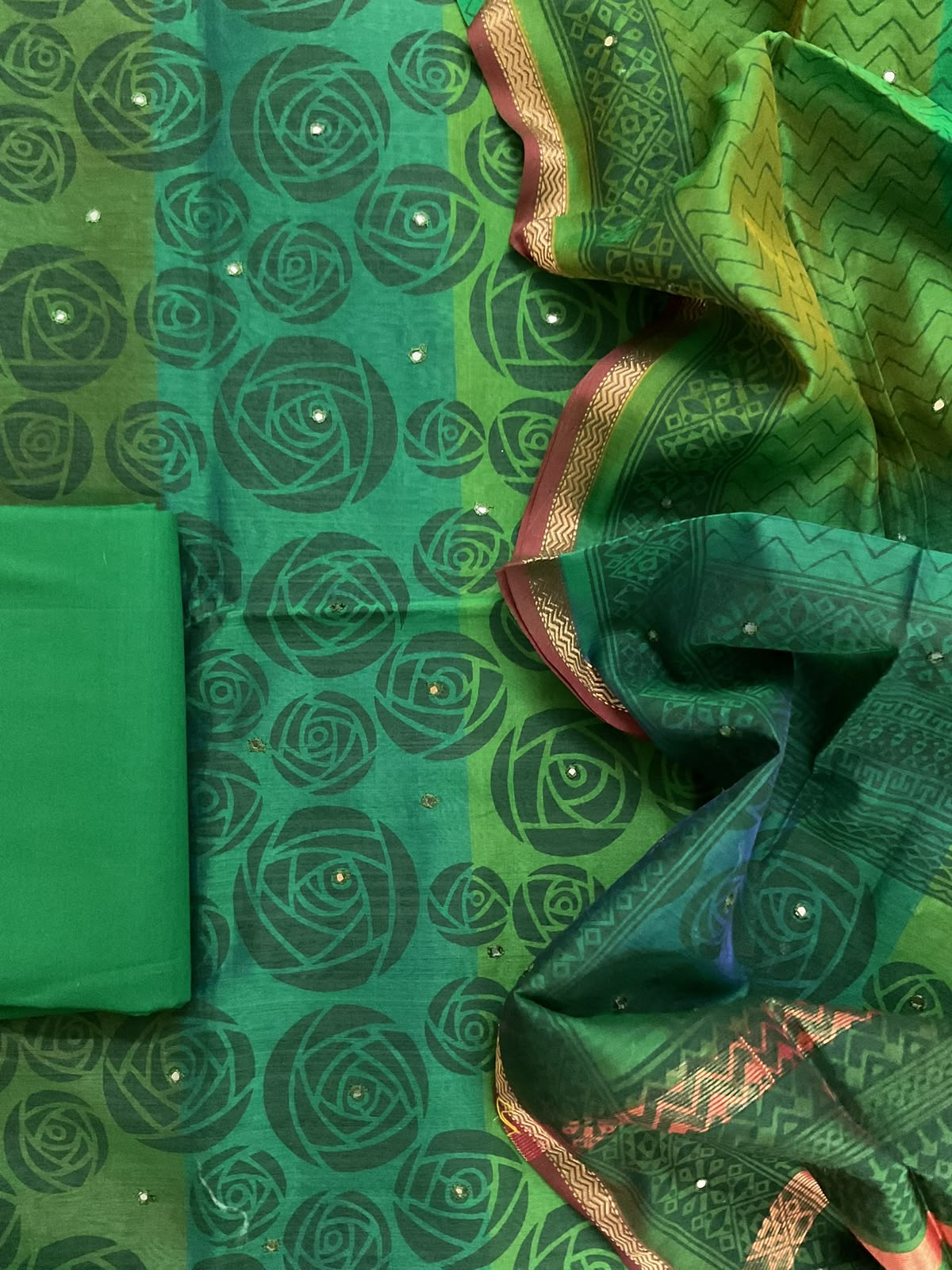 Pure Maheshwari Self Weaved Embroidered Suit - Green