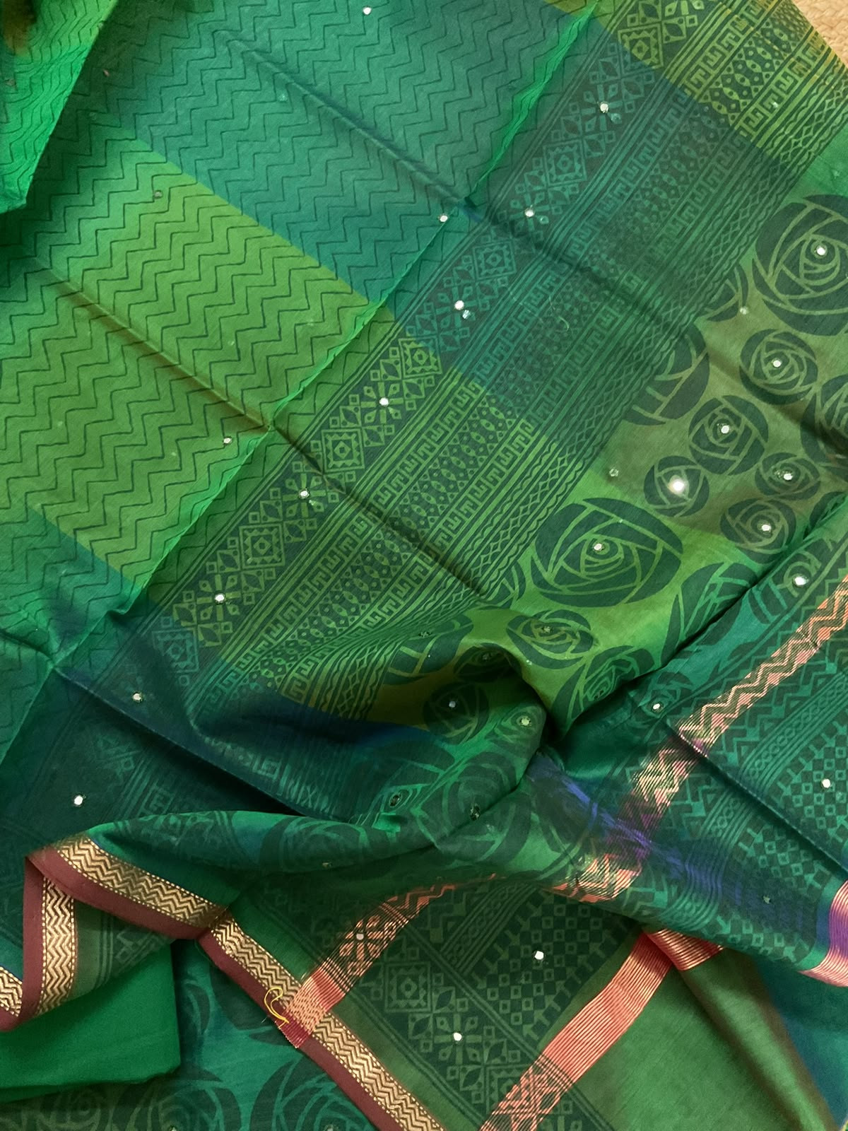 Pure Maheshwari Self Weaved Embroidered Suit - Green
