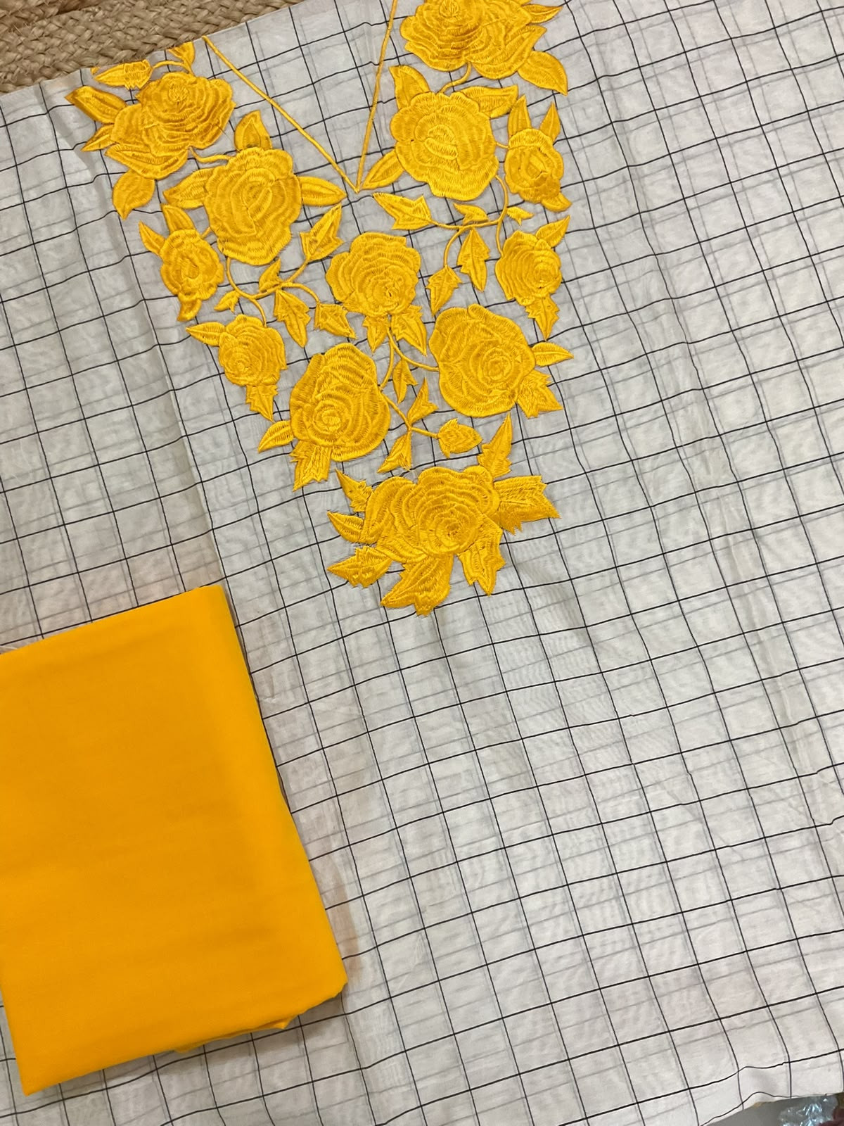 Pure Handloom Maheshwari Self Weaved Embroidered Suit - Off White