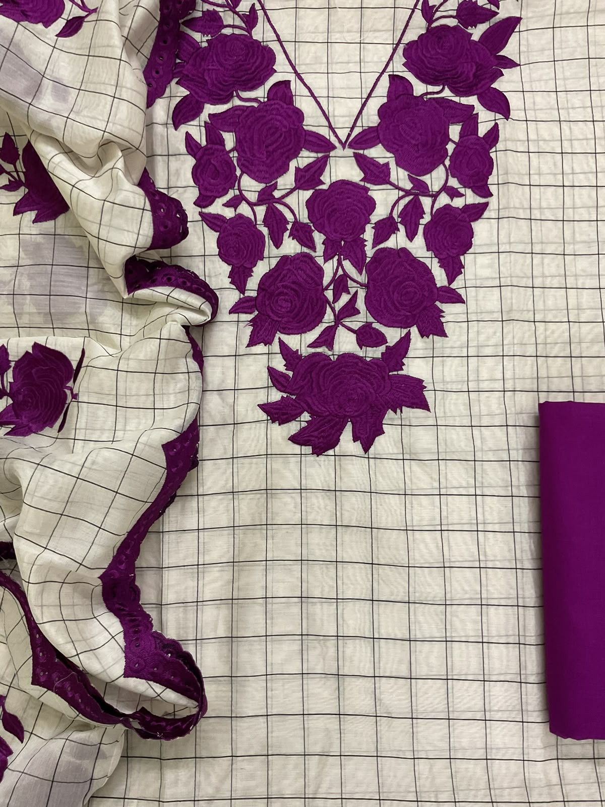 Pure Handloom Maheshwari Self Weaved Embroidered Suit - Off White