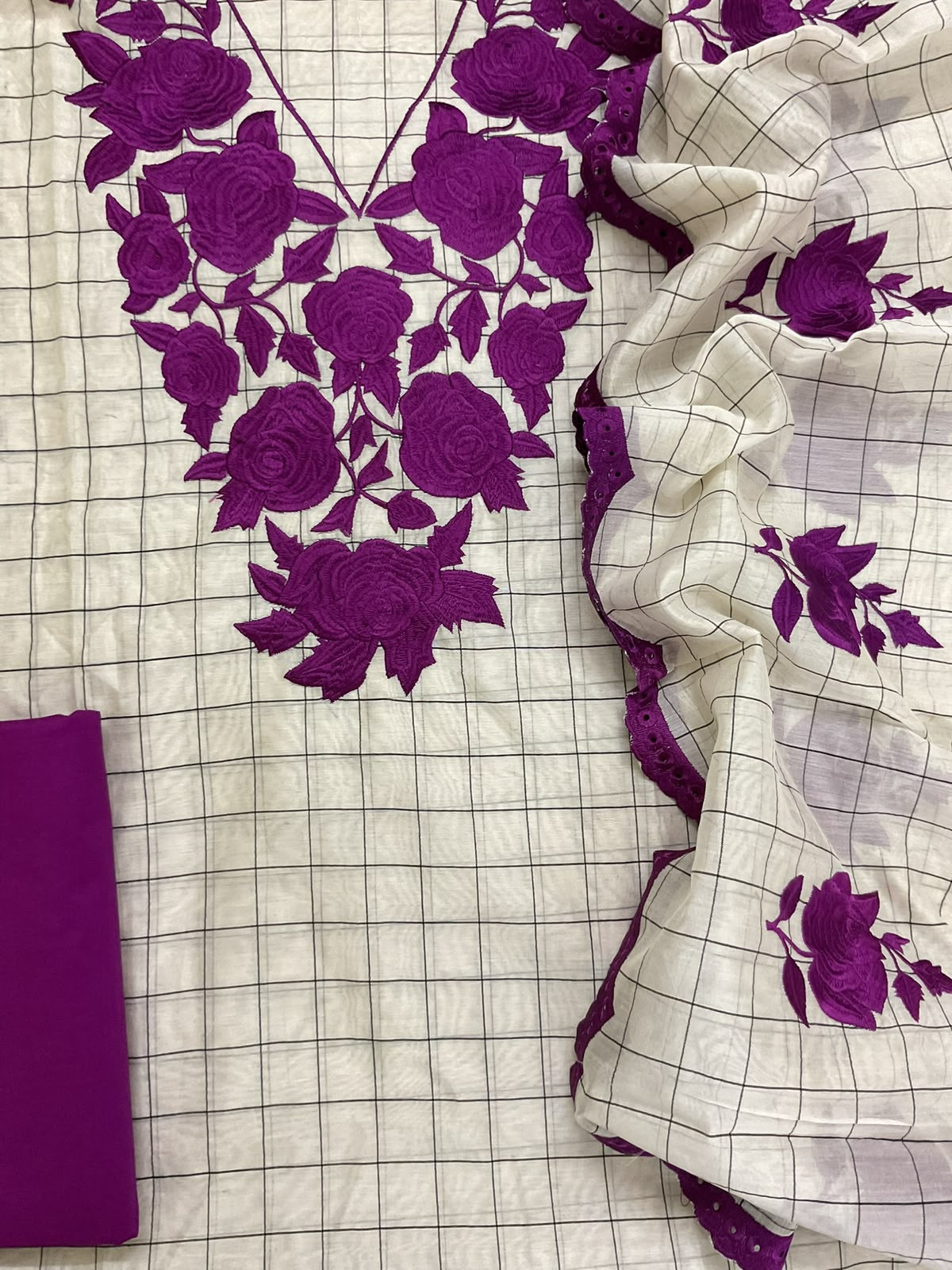 Pure Handloom Maheshwari Self Weaved Embroidered Suit - Off White