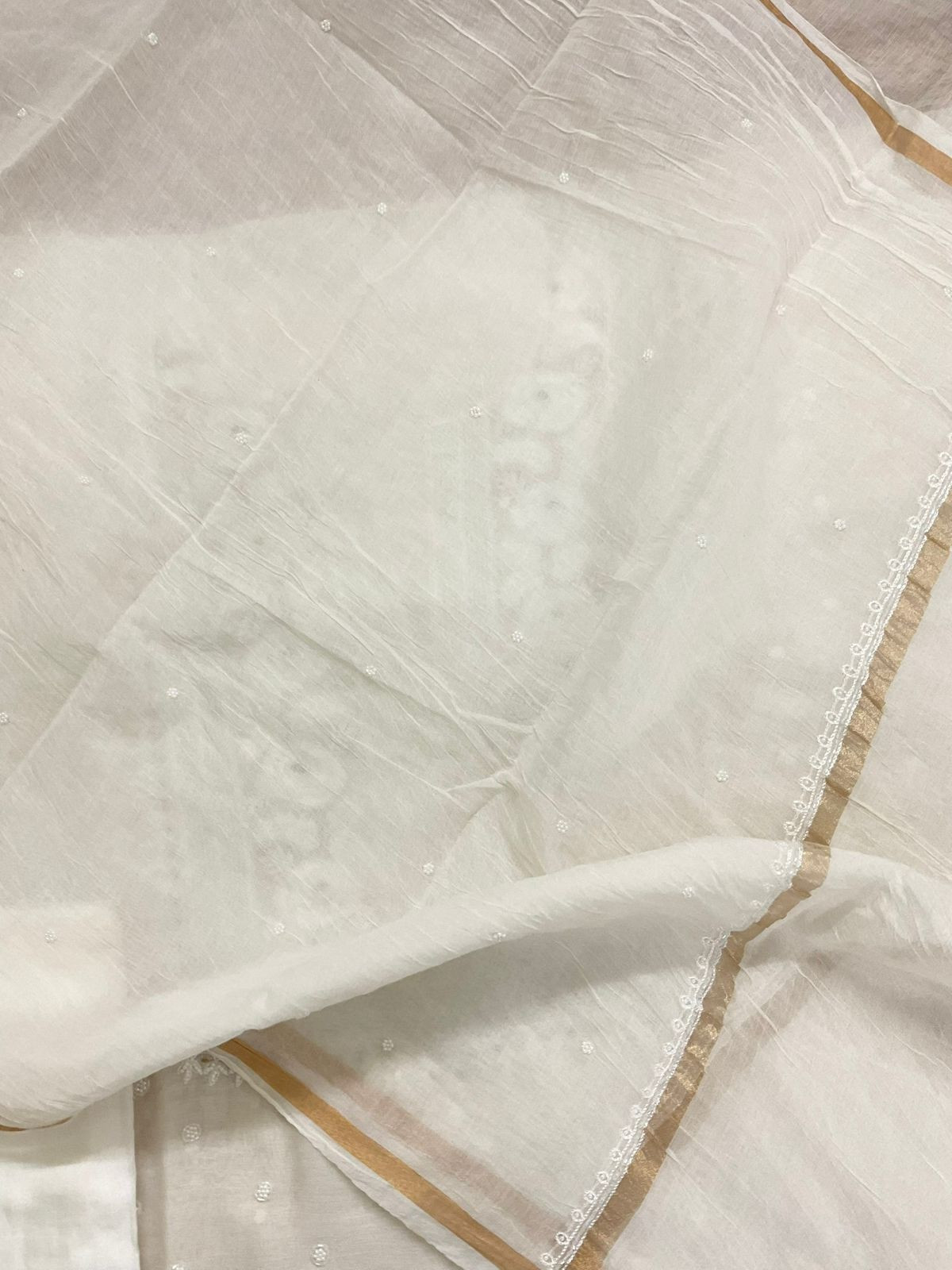 Pure Mul Chanderi Front Back Embroidered Suit - Off White