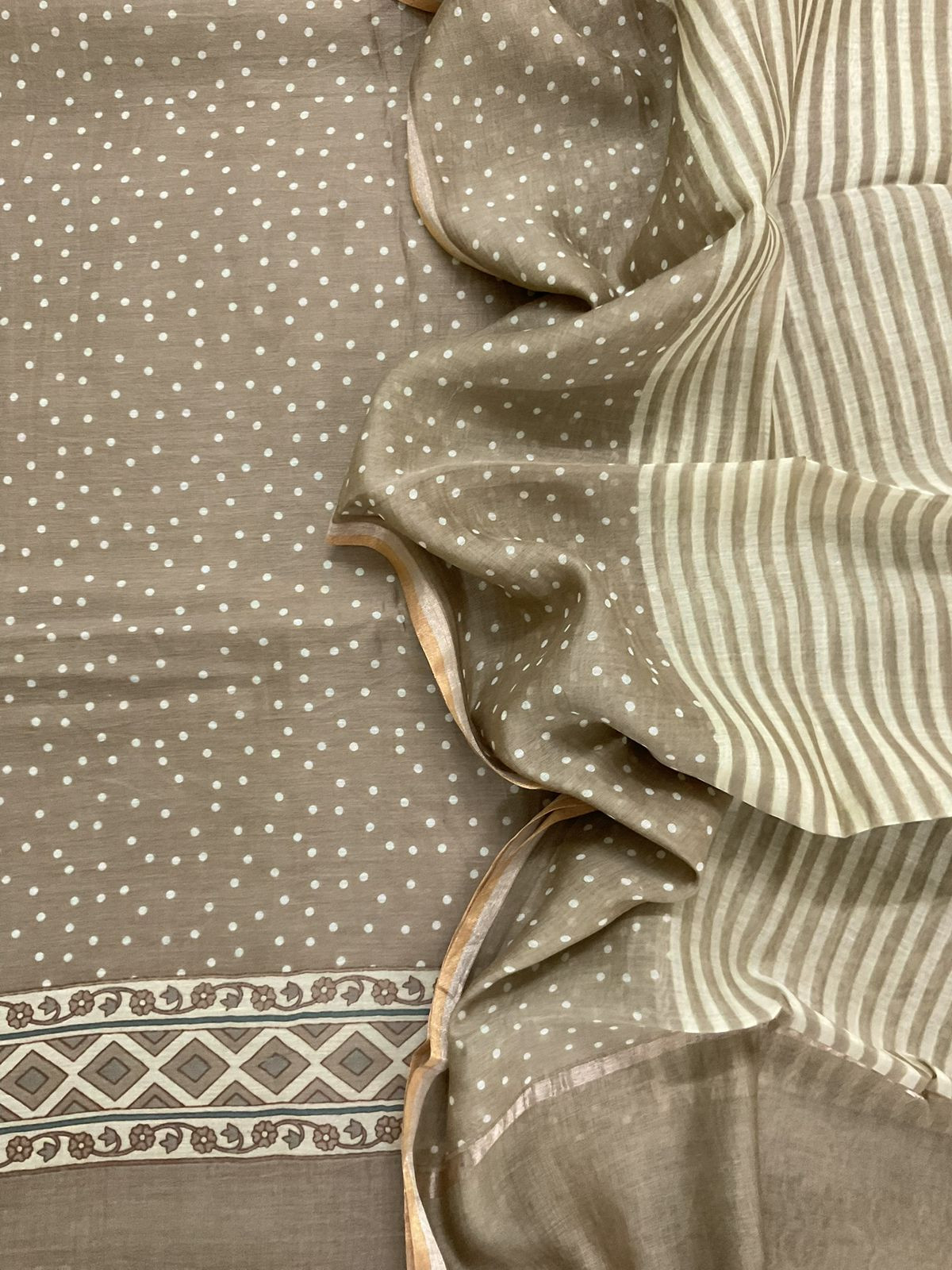 Pure Mul Chanderi Printed Suit - Beige