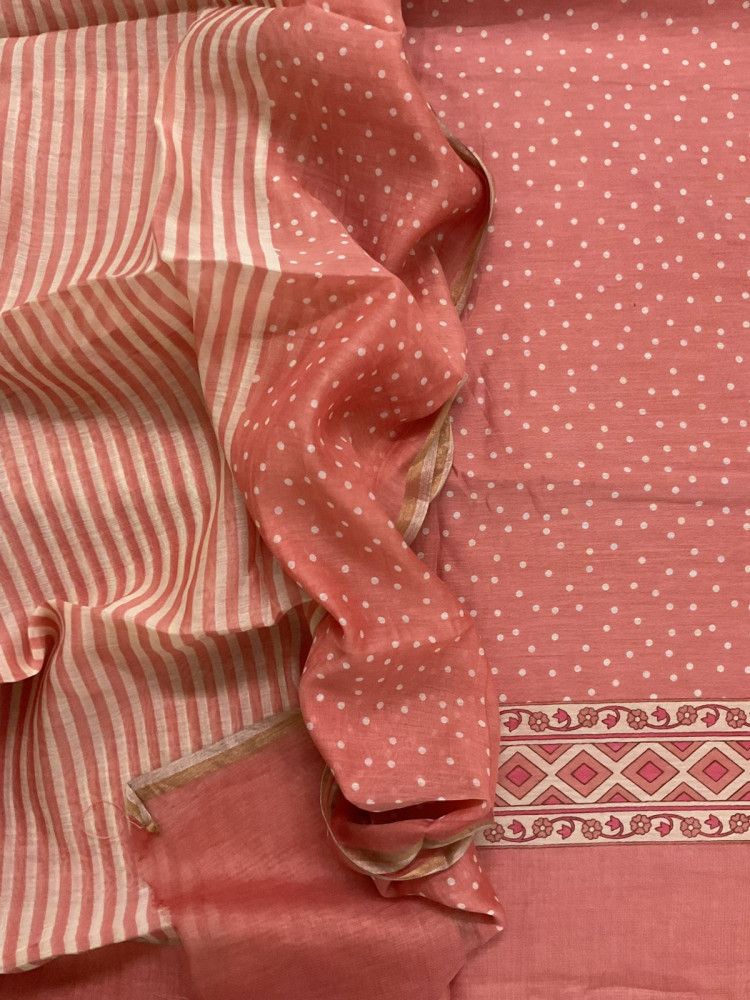 Image of Pure Mul Chanderi Printed Suit - Peach