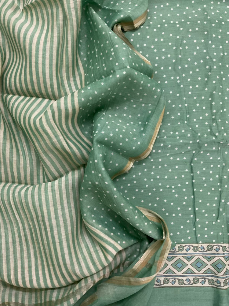 Image of Pure Mul Chanderi Printed Suit - Green
