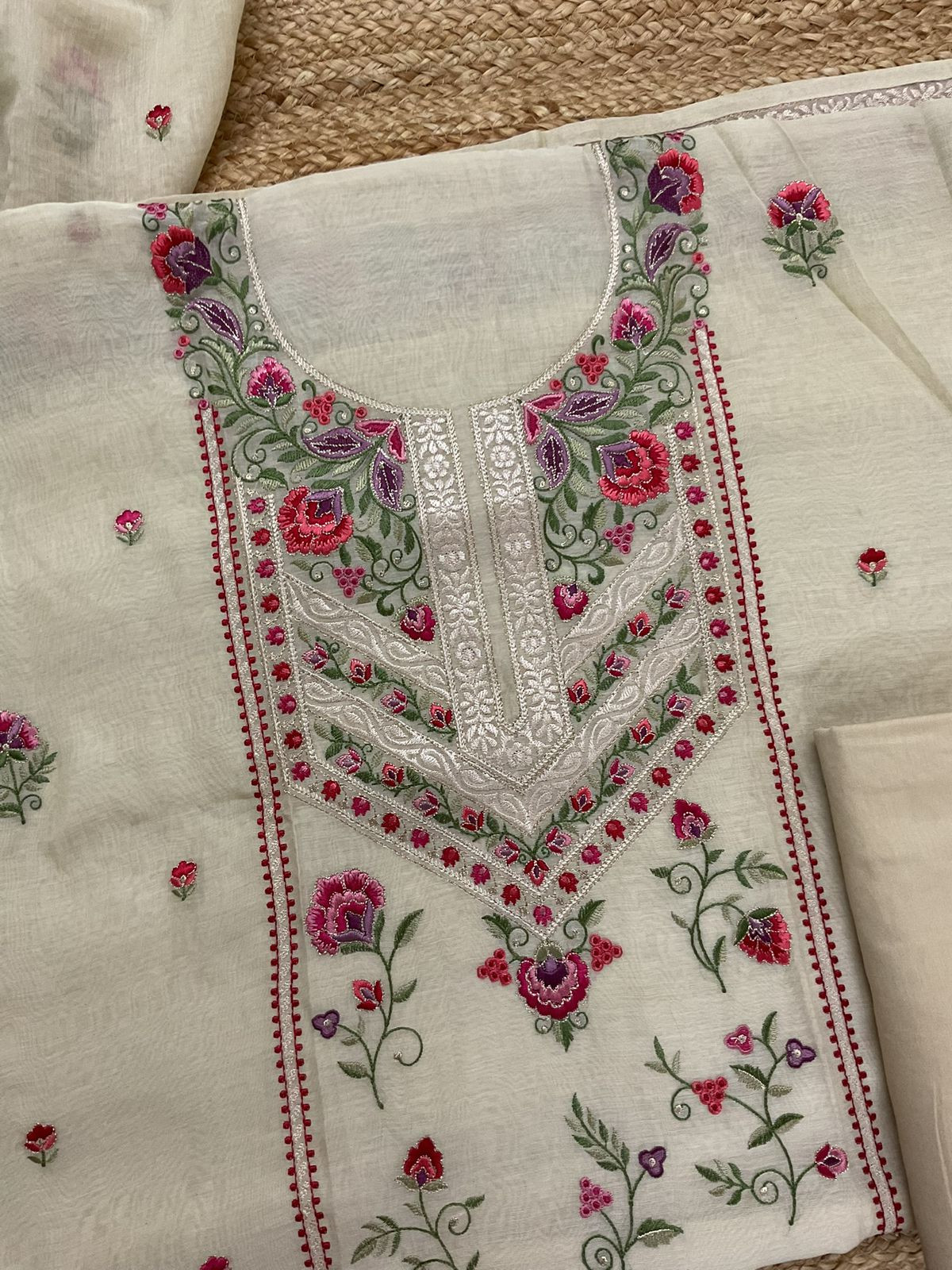 Pure Mul Chanderi Embroidered Suit - Cream
