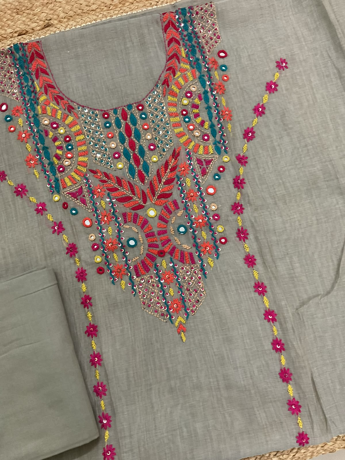Pure Slub Chanderi Jamdani Weaved Embroidered Suit - Grey
